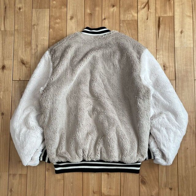 Bape BAPE Logo Fur Varsity Jacket a bathing ape Size US L / EU 52-54 / 3 - 3 Thumbnail