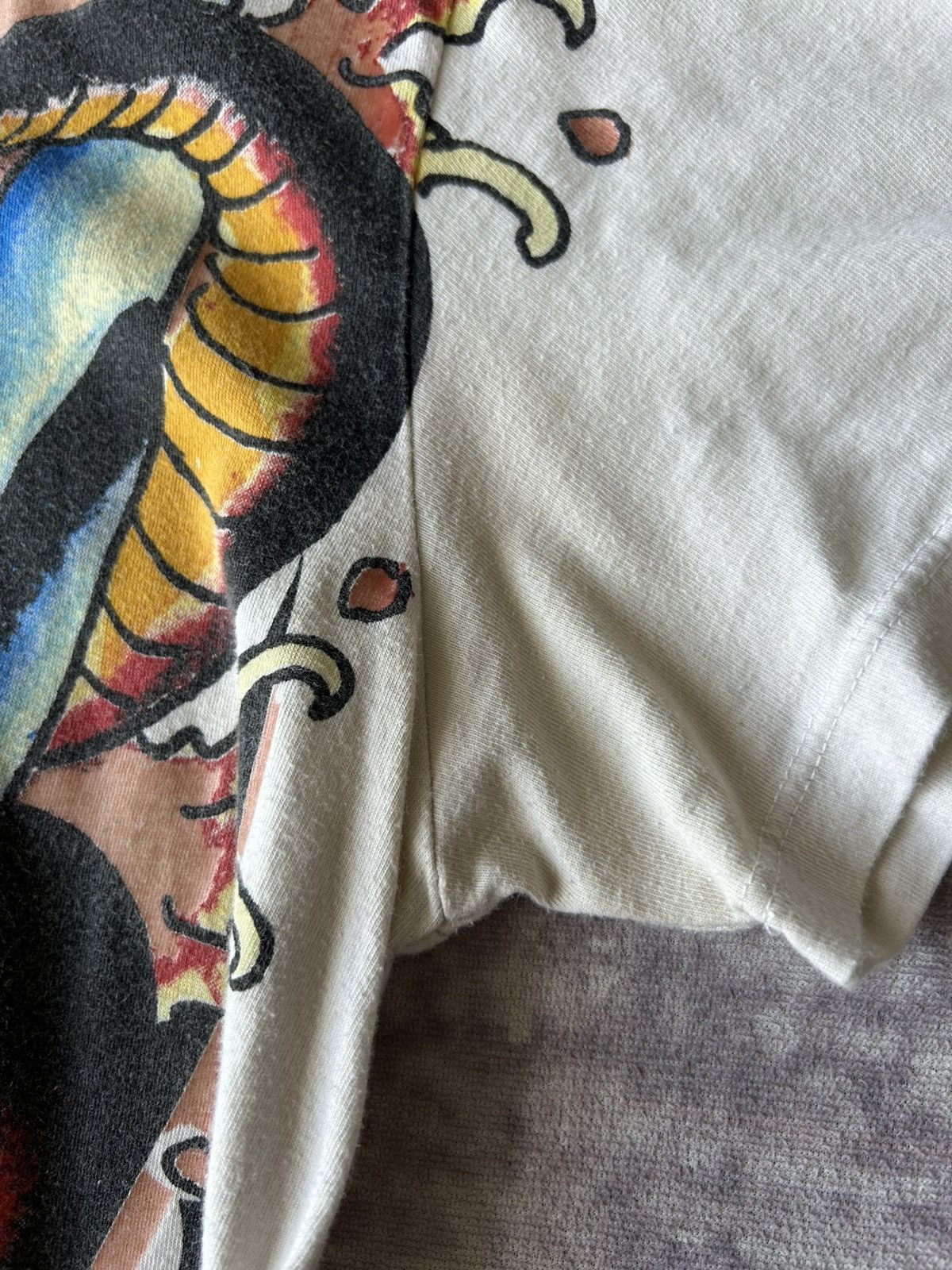 Ed Hardy Y2k Ed Hardy Overprint Snakes Tshirt Size US S / EU 44-46 / 1 - 13 Thumbnail