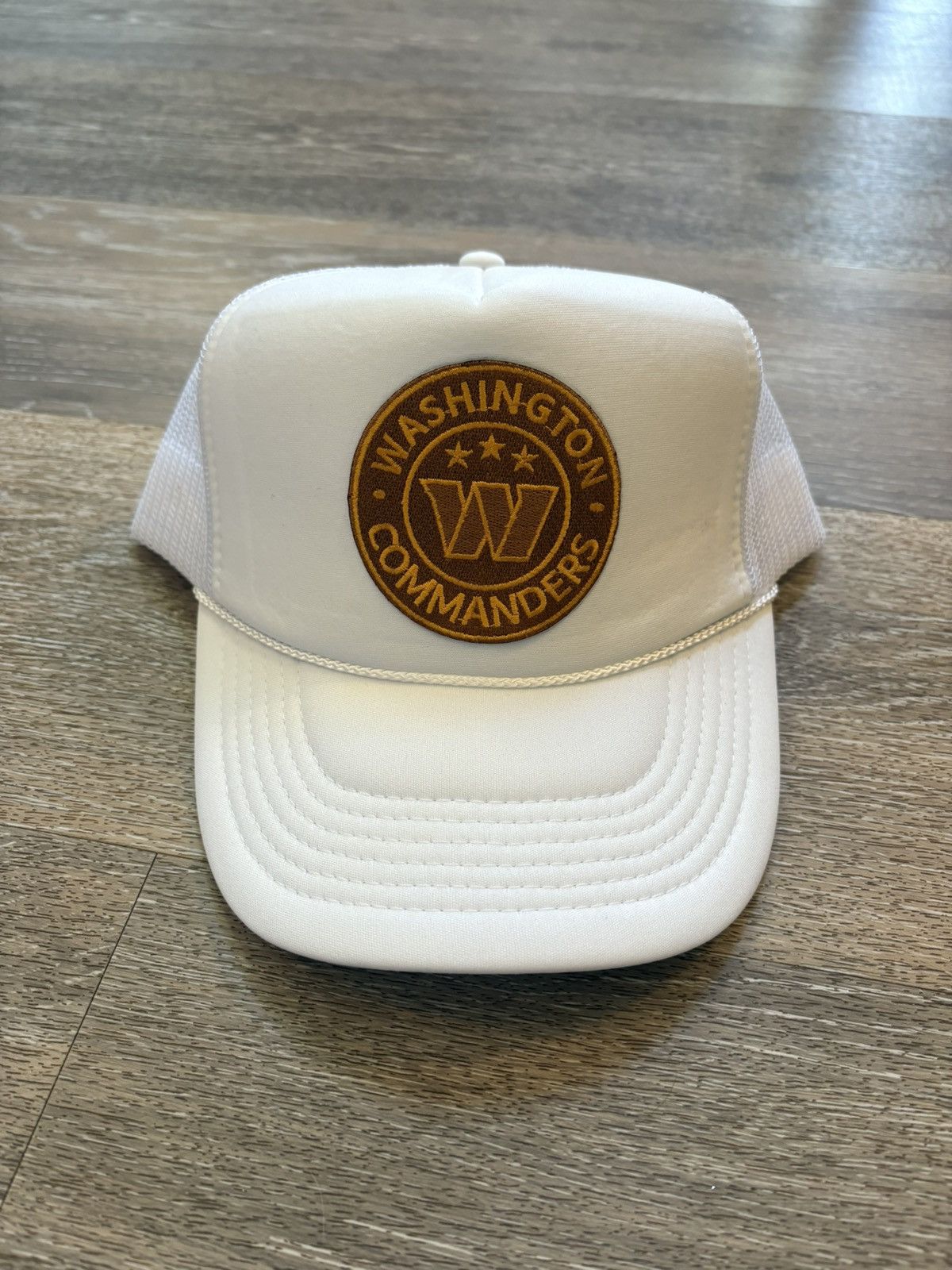 NFL Washington Commanders Trucker Hat Size ONE SIZE - 1 Thumbnail