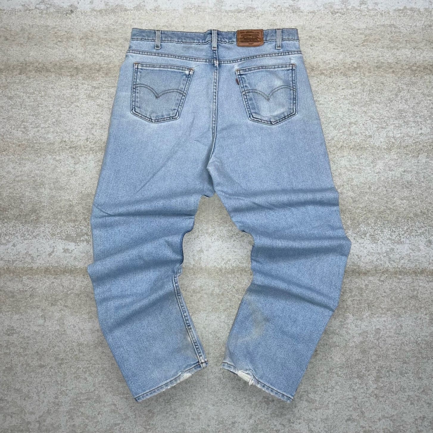 Levi's Vintage 90s Levis 540 Jeans 38x30 Relaxed Fit Light Wash Size US 38 / EU 54 - 1 Thumbnail