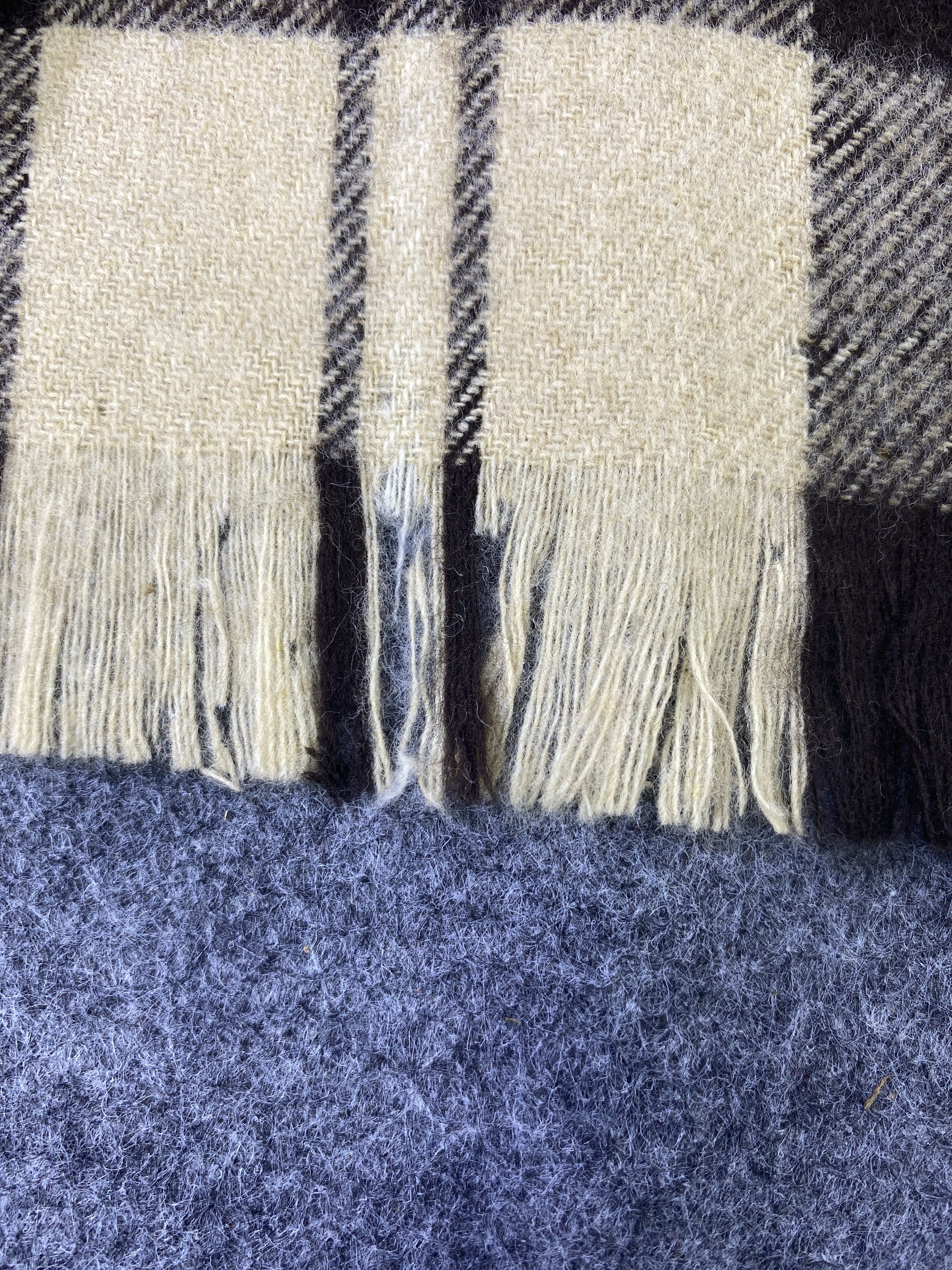 Vintage JAMES JOHNSTON IF SCOTLAND Scarf / Muffler / Neckwear -T798 Size ONE SIZE - 6 Thumbnail
