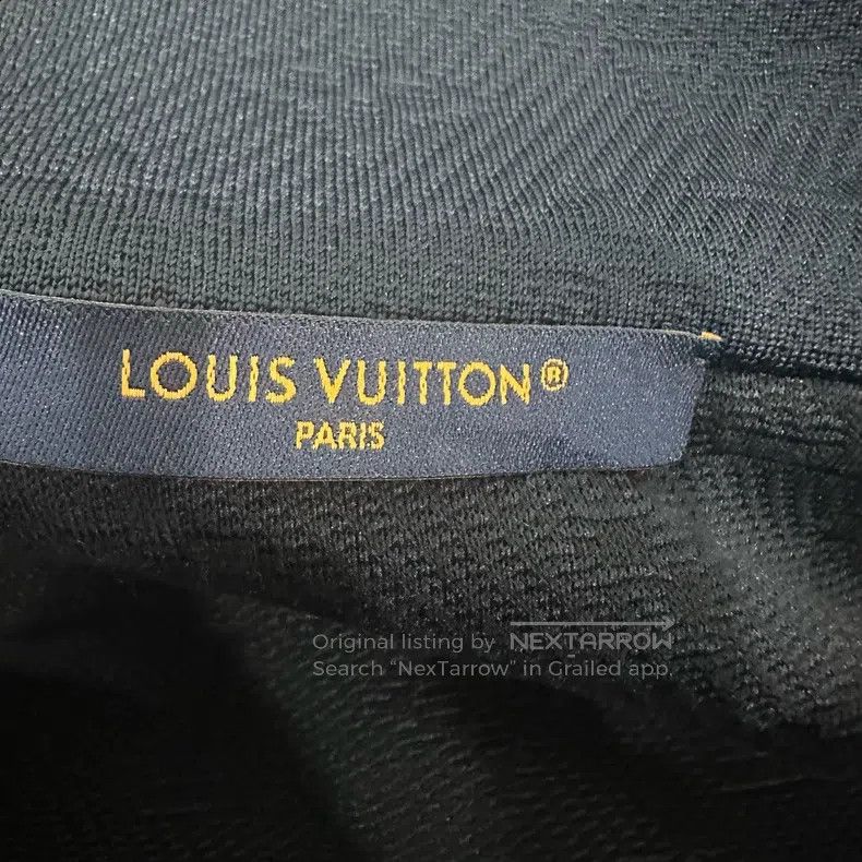 Louis Vuitton Louis Vuitton Embossed Dark Print Full Logo Jacket Size US S / EU 44-46 / 1 - 4 Thumbnail