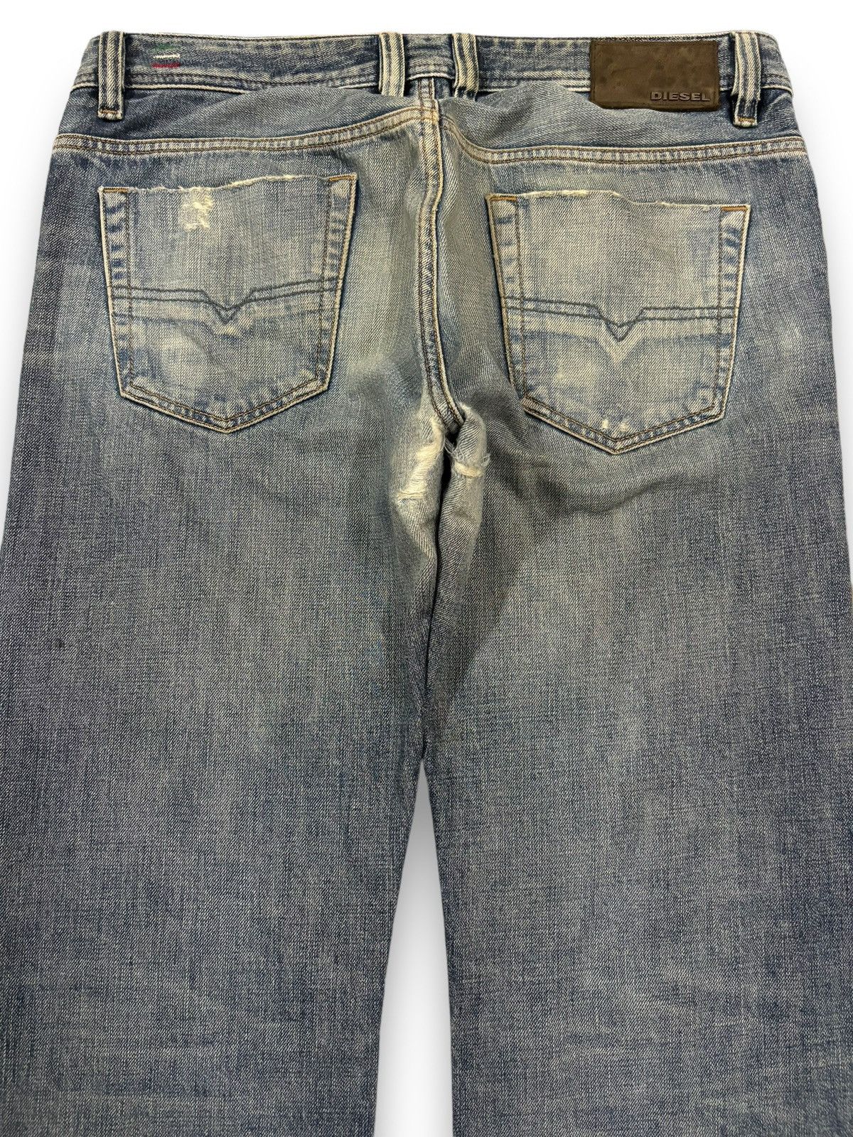 Diesel Vintage Diesel Industry Mud Wash Loose Fit Distressed Jeans Size US 34 / EU 50 - 13 Thumbnail