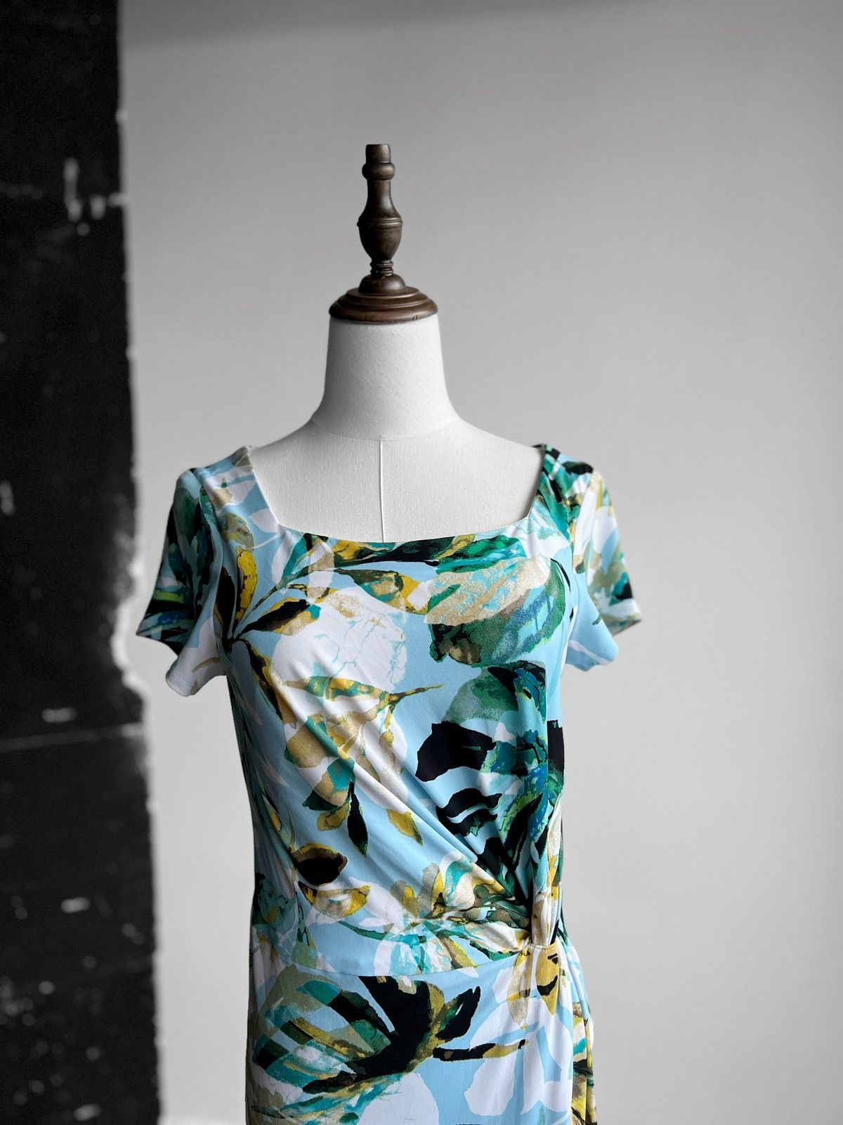 Designer × Joseph Ribkoff Joseph Ribkoff Womens Blue-Multi Tropical Print Dress Size M / US 6-8 / IT 42-44 - 5 Thumbnail