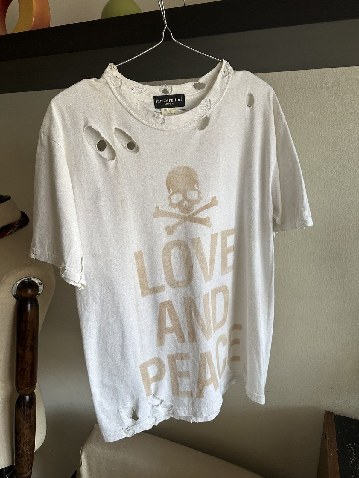 Mastermind Japan Mastermind Japan Love & Peace Thrashed Tshirt Size US S / EU 44-46 / 1 - 2 Thumbnail