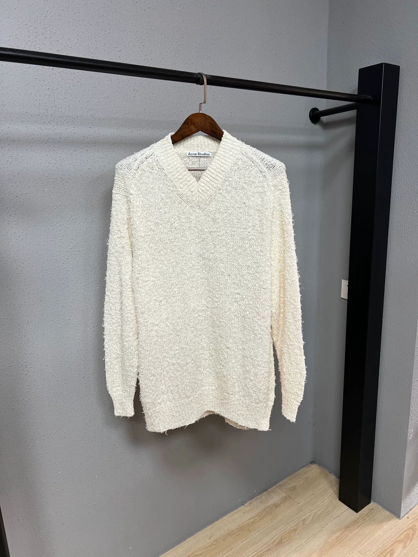 Acne Studios new acne studios knitted sweater size xs Size XS / US 0-2 / IT 36-38 - 1 Thumbnail