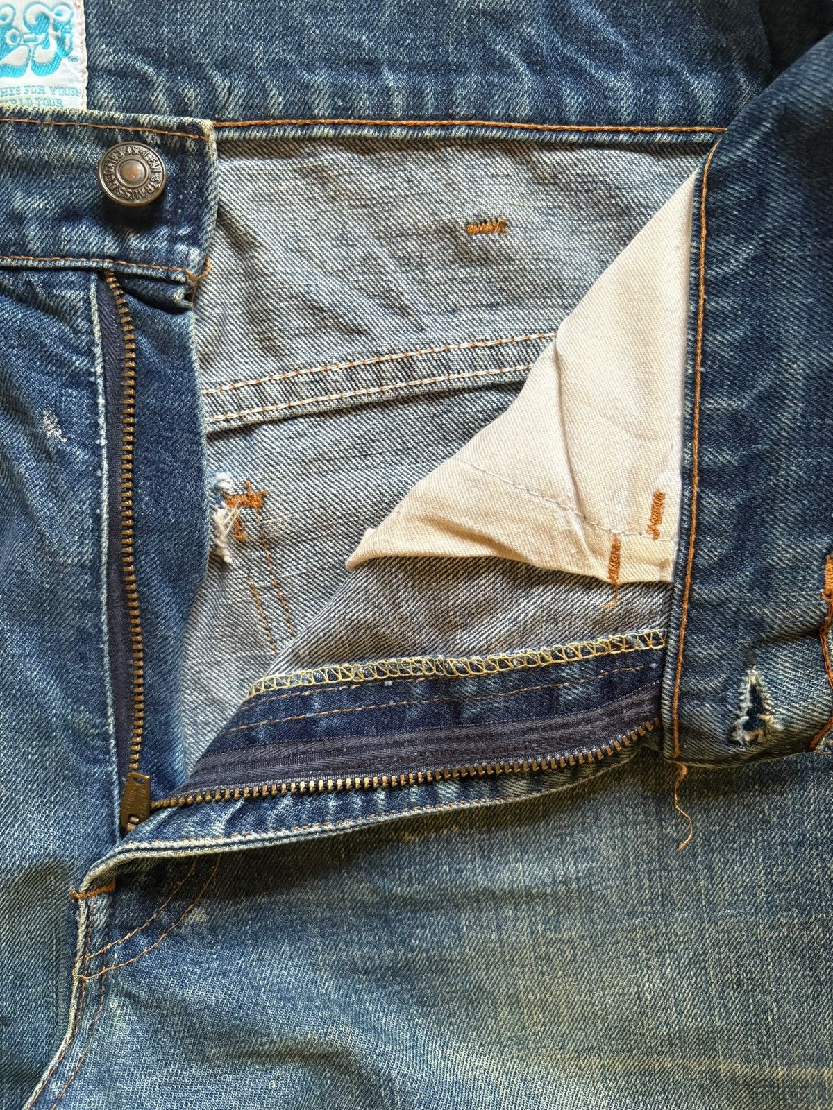Levi's Vintage 80s Levis Orange Tab Flare Jeans Button #16 Size US 31 - 10 Thumbnail