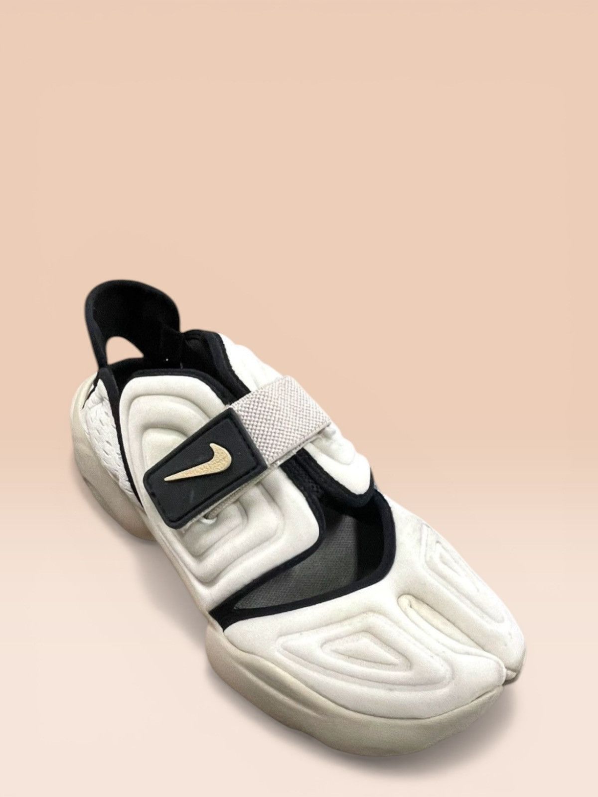 Nike Wmns Nike Aqua Rift 'Summit White' Size US 6.5 / IT 36.5 - 9 Thumbnail