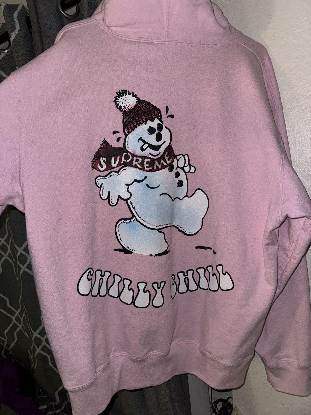 Supreme Supreme Snowman Sweatshirt Size US XL / EU 56 / 4 - 2 Thumbnail