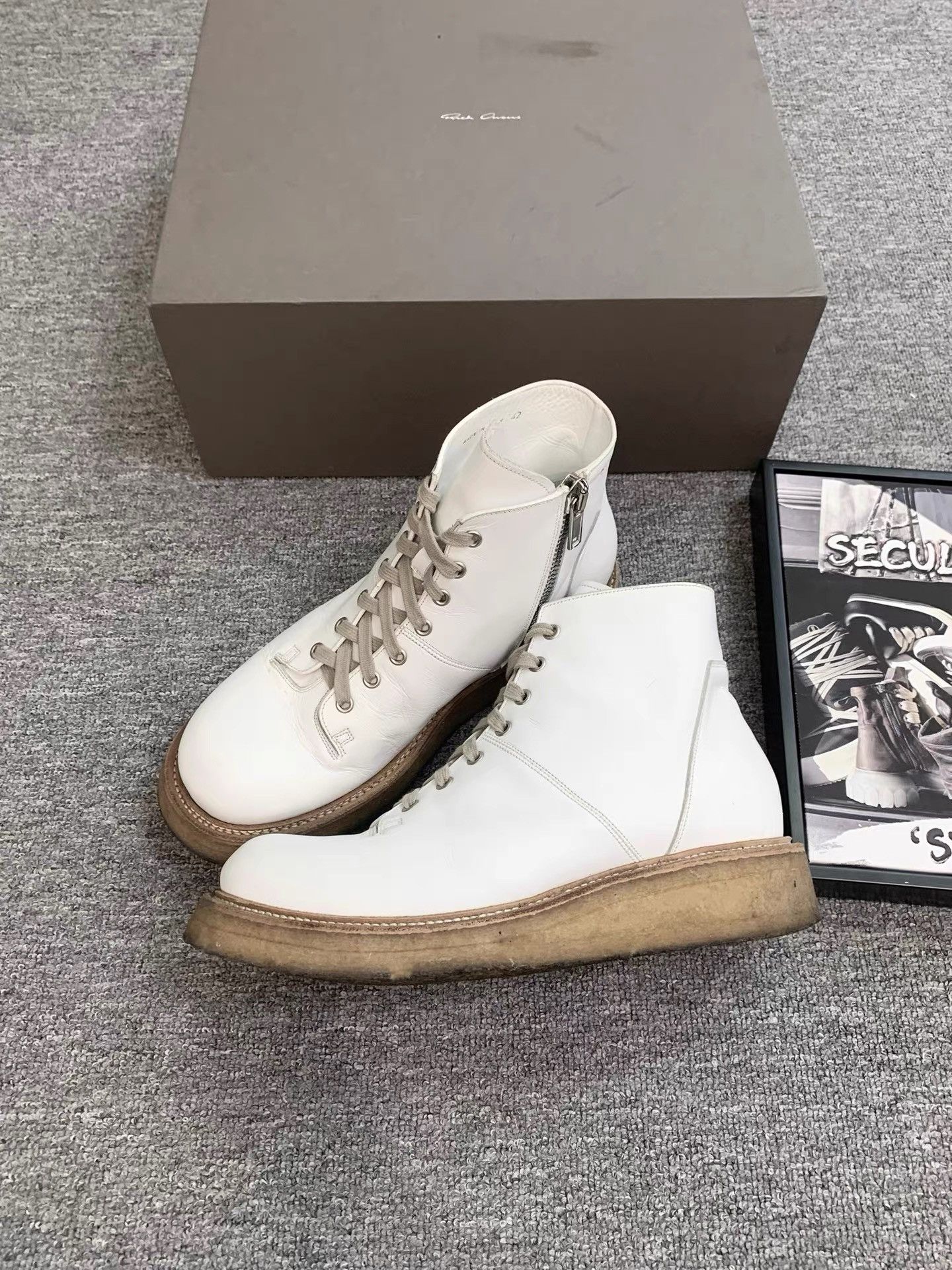 Rick Owens Rick Owens 13FW Mainline Milk Rubber Sole Martin Boots K34 Size US 9 / EU 42 - 2 Thumbnail