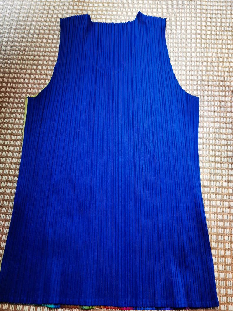 Pleats Please Issey Miyake Issey Miyake Aurora Vest Size L / US 10 / IT 46 - 3 Thumbnail