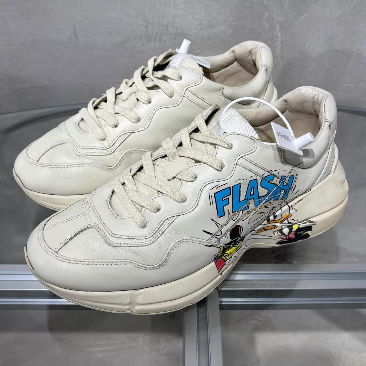 Gucci Gucci Donald Duck dad shoe Off-White UK8 42 Size US 9 / EU 42 - 2 Thumbnail