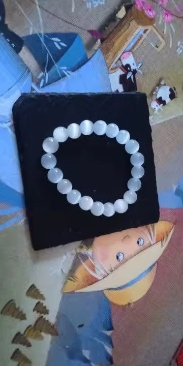 Jewelry 8 Mm White Cat Eyes Bracelet Size ONE SIZE - 4 Thumbnail