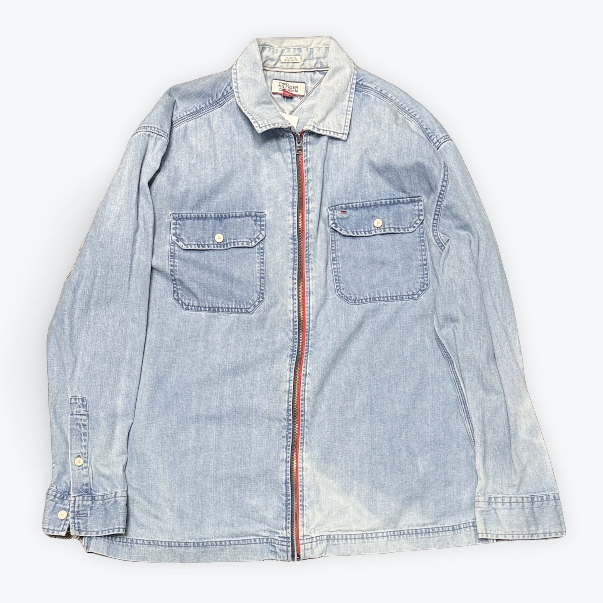 Tommy Hilfiger L - Tommy Hilfiger Light Wash Denim Zip up Jacket Size US L / EU 52-54 / 3 - 1 Thumbnail
