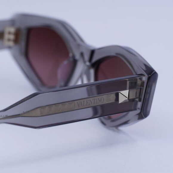 Valentino Valentino V-TRE VLS-101C Sunglasses Translucent Grey Cat Eye Size ONE SIZE - 5 Thumbnail