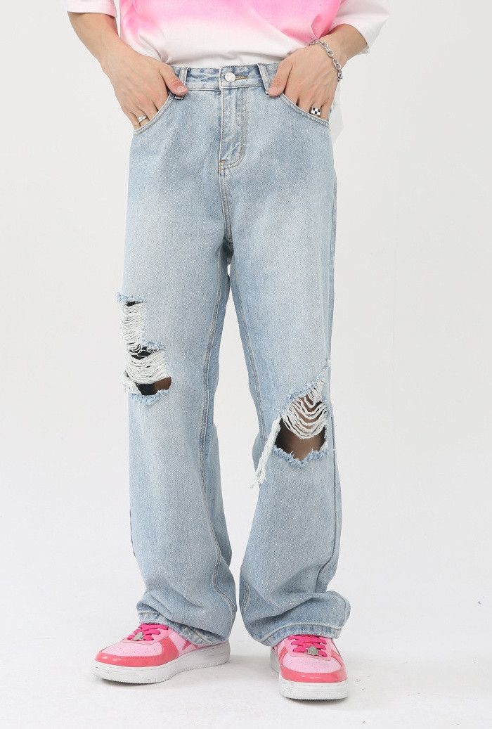Designer × Japanese Brand Men's loose washed straight ripped jeans Size US 32 / EU 48 - 1 Thumbnail