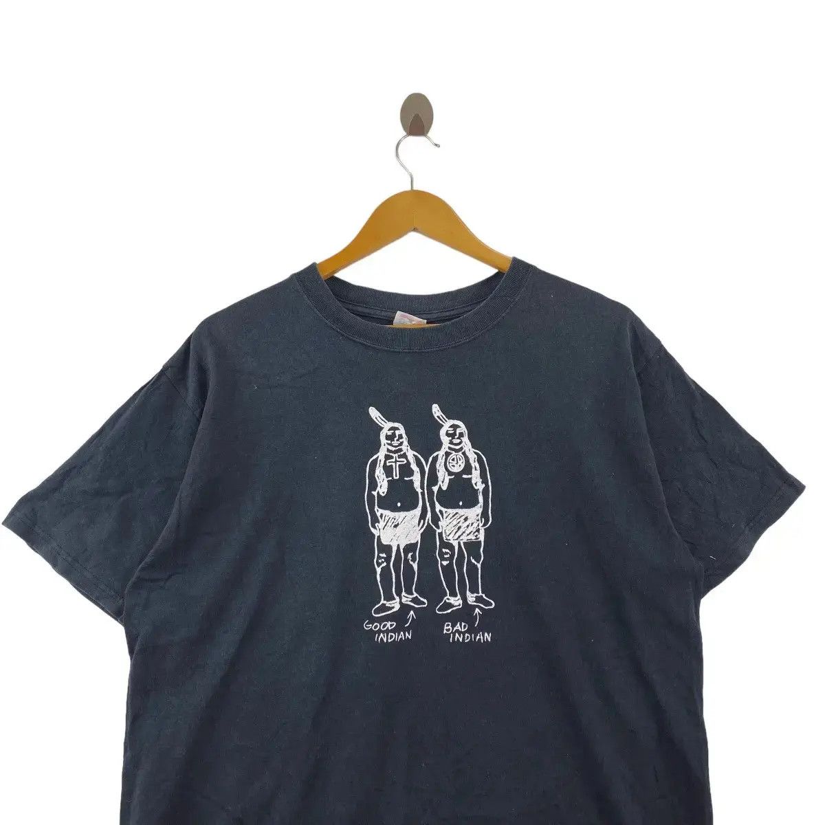 Anvil × Vintage Vintage GOOD INDIAN BAD INDIAN Yes No Parody Tee Shirt Top Size US L / EU 52-54 / 3 - 3 Thumbnail