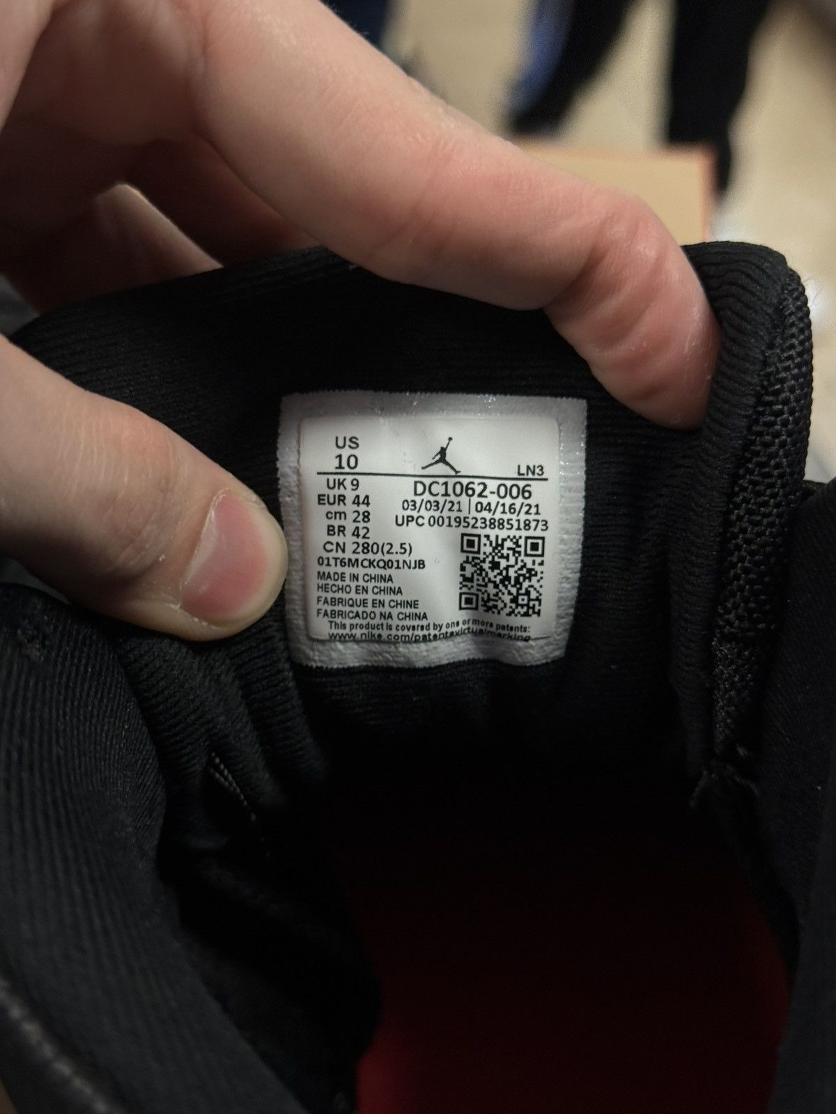 Jordan Brand × Nike Jordan 12 Utility Black Gray Size 10 Pre Owned 🧼 Size US 10 / EU 43 - 19 Thumbnail