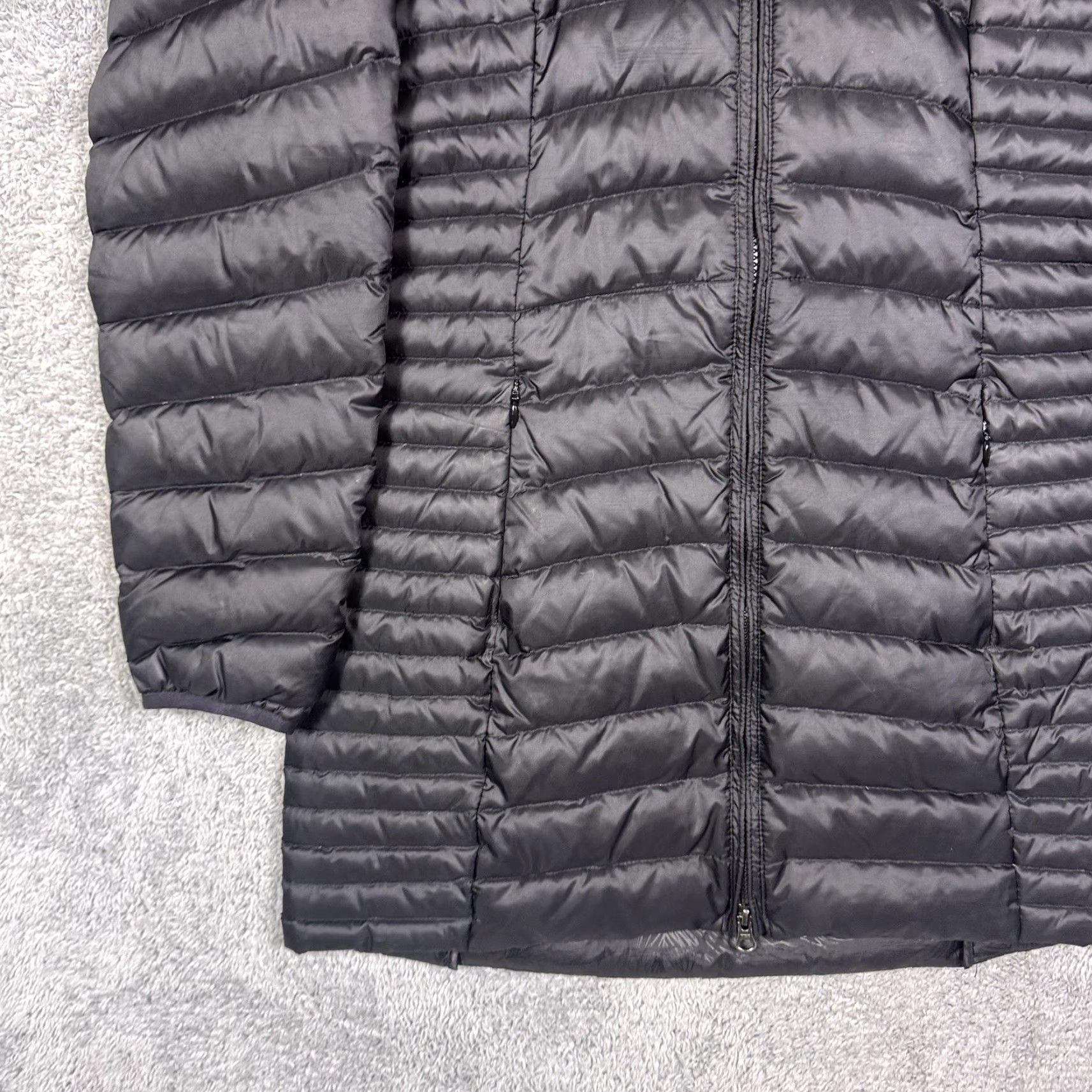 Eddie Bauer Eddie Bauer Down Jacket Women's S Astoria Hooded Quilted Puffer Parka Floral Black Zip Hooded Mouth? Size S / US 4 / IT 40 - 3 Thumbnail