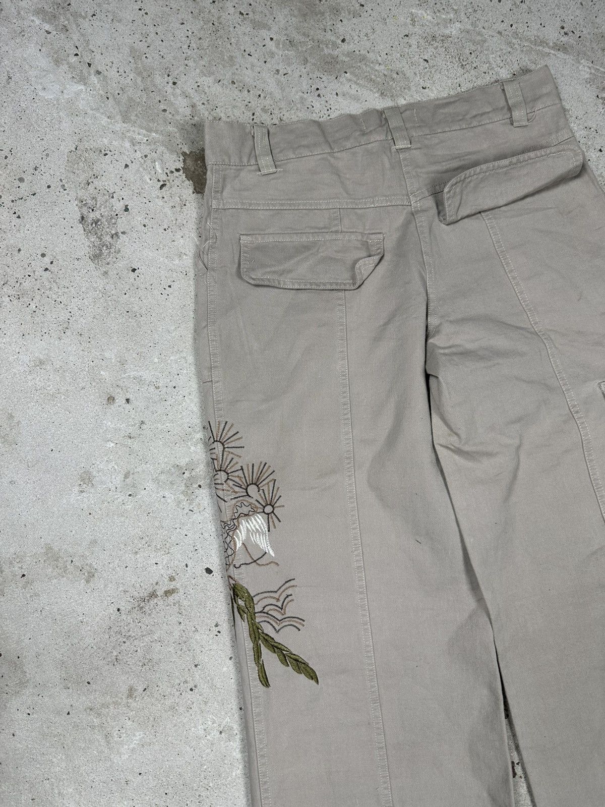 If Six Was Nine Vintage Y2K Baggy Cargo Embroidery Flowers Beige Pants Flare Size US 30 / EU 46 - 11 Thumbnail