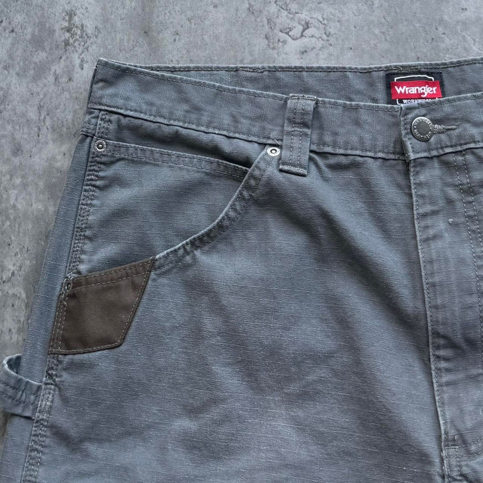 Carhartt × Vintage × Wrangler Vintage Y2K Carhartt Style Double Knee Cargo Carpenter Pants Size US 37 - 4 Thumbnail