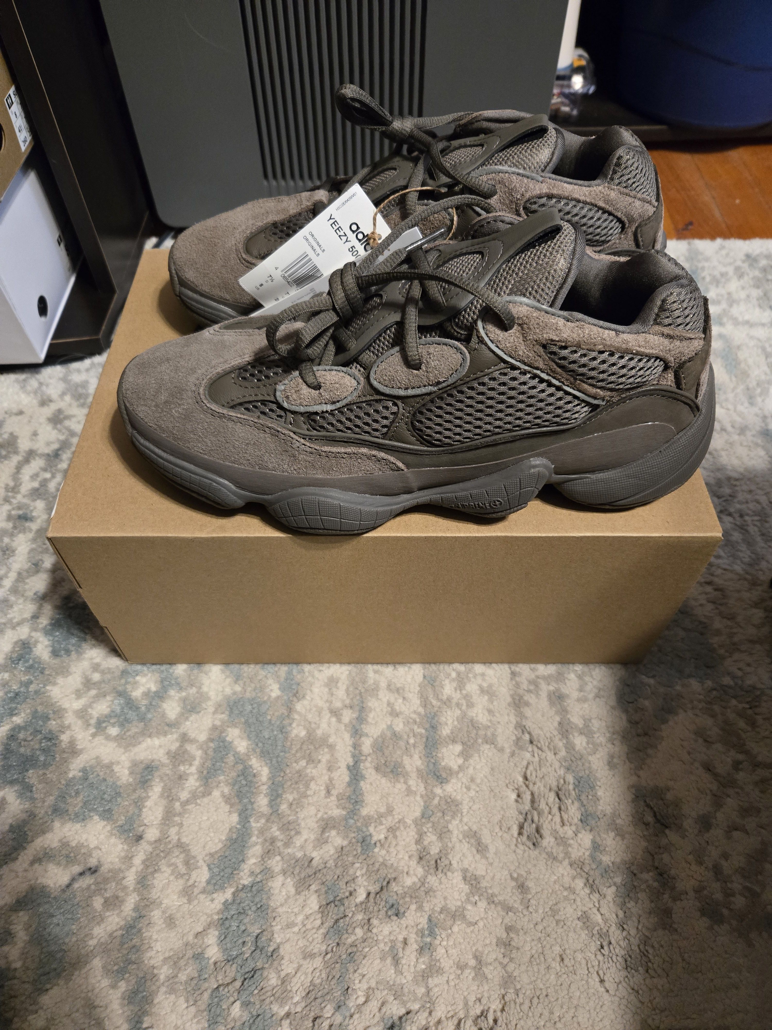 Adidas Adidas Yeezy 500 Brown Clay Size US 8 / EU 41 - 4 Thumbnail
