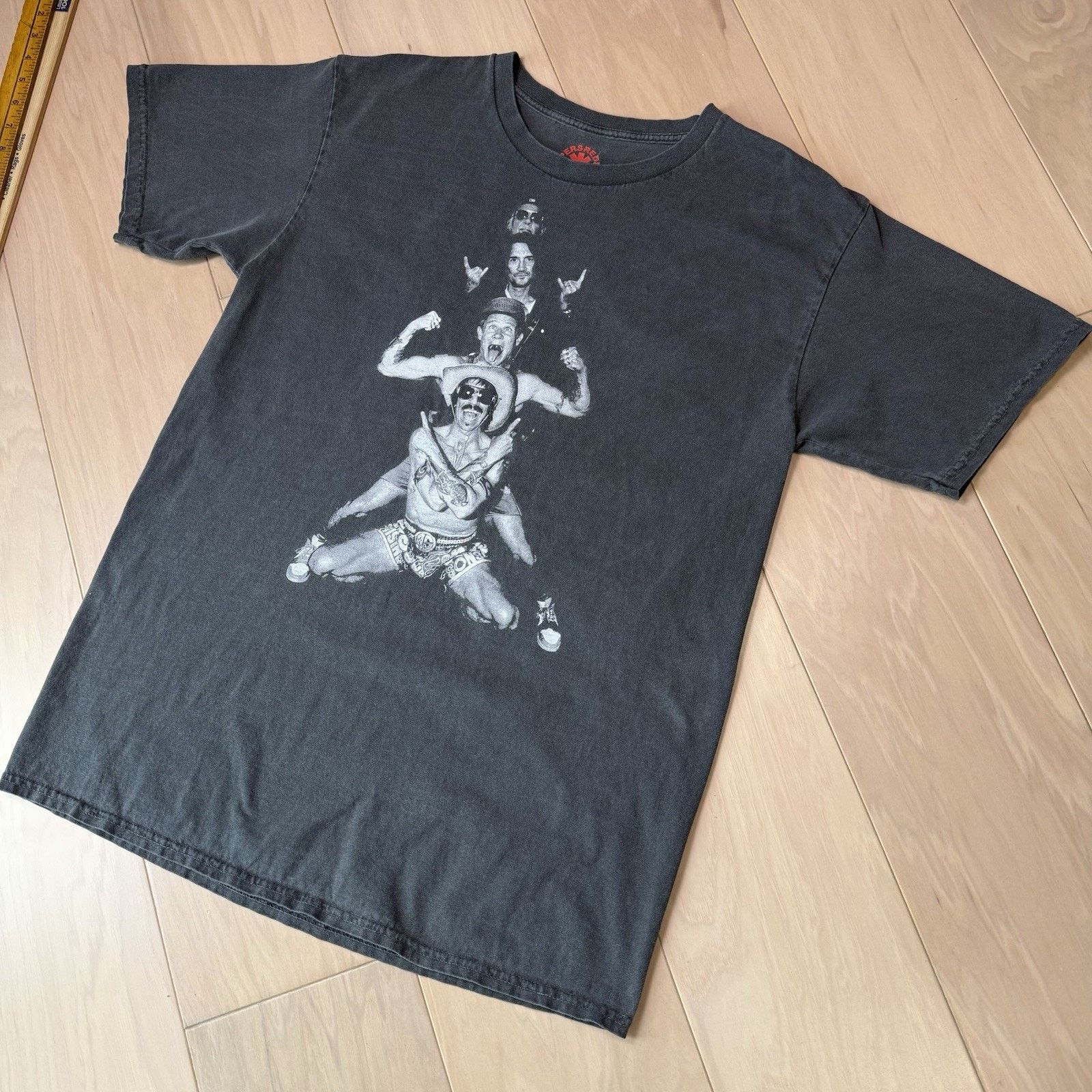 Other Red Hot Chili Peppers Unlimited Love World Tour Shirt M Size US M / EU 48-50 / 2 - 8 Thumbnail