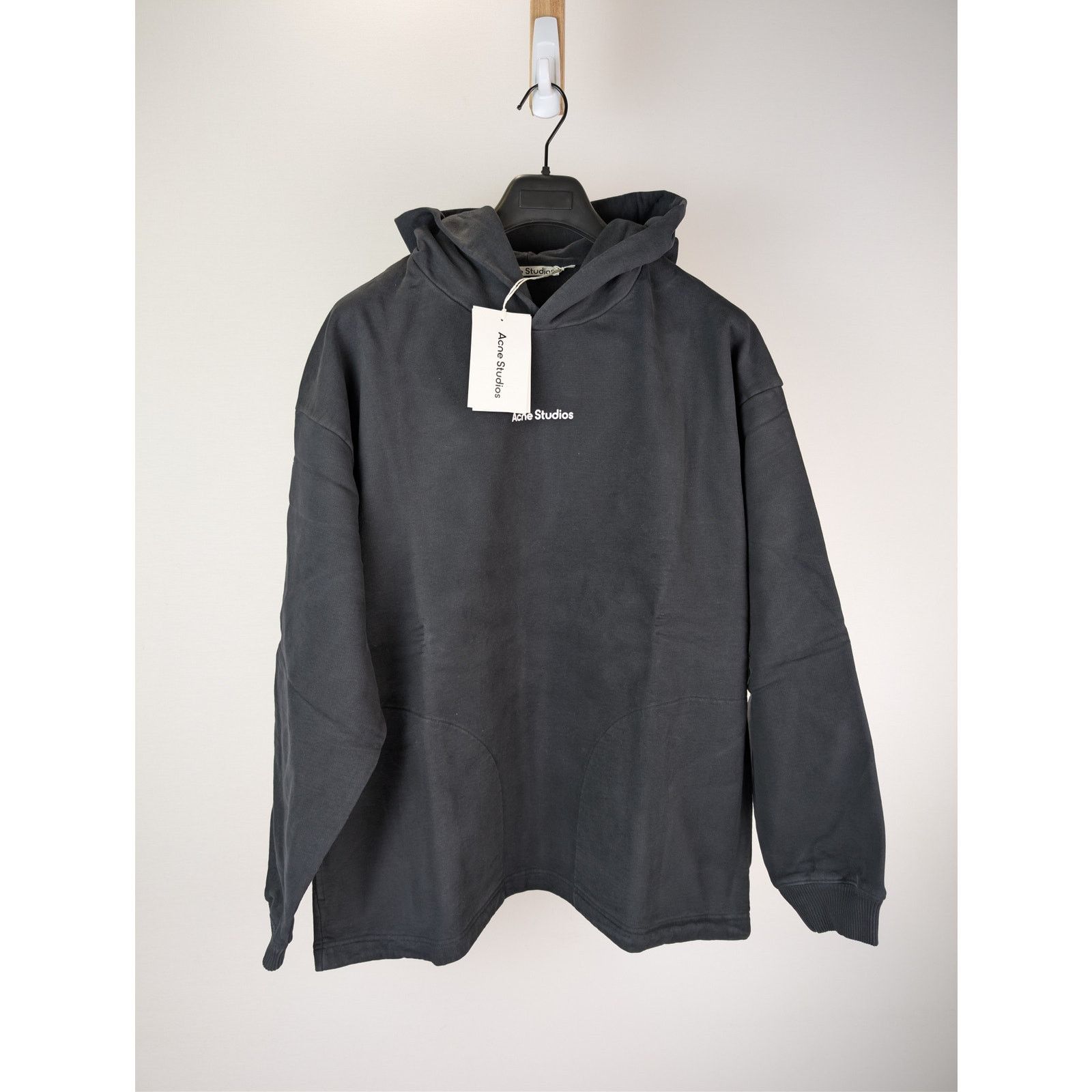 Acne Studios o1rshd1 Logo-Print Cotton Hoodie in Black Size US M / EU 48-50 / 2 - 1 Thumbnail