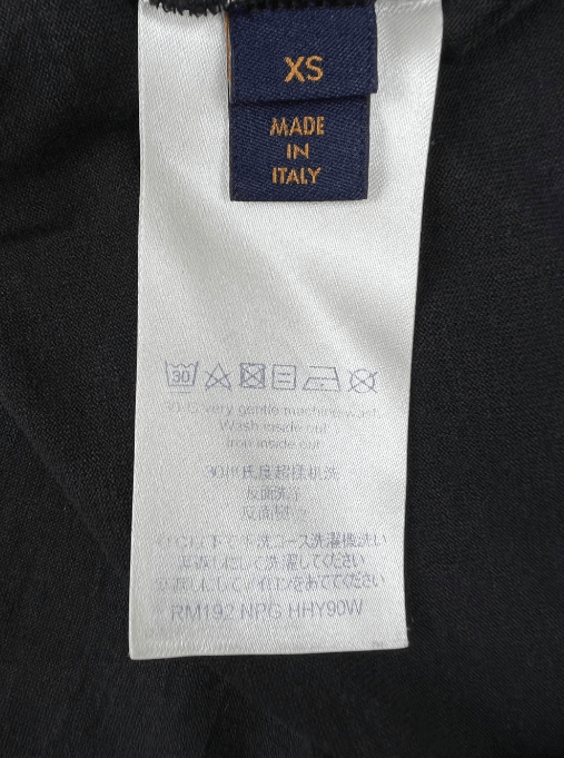 Louis Vuitton Louis Vuitton Short-sleeve T-shirt Size US XS / EU 42 / 0 - 6 Thumbnail