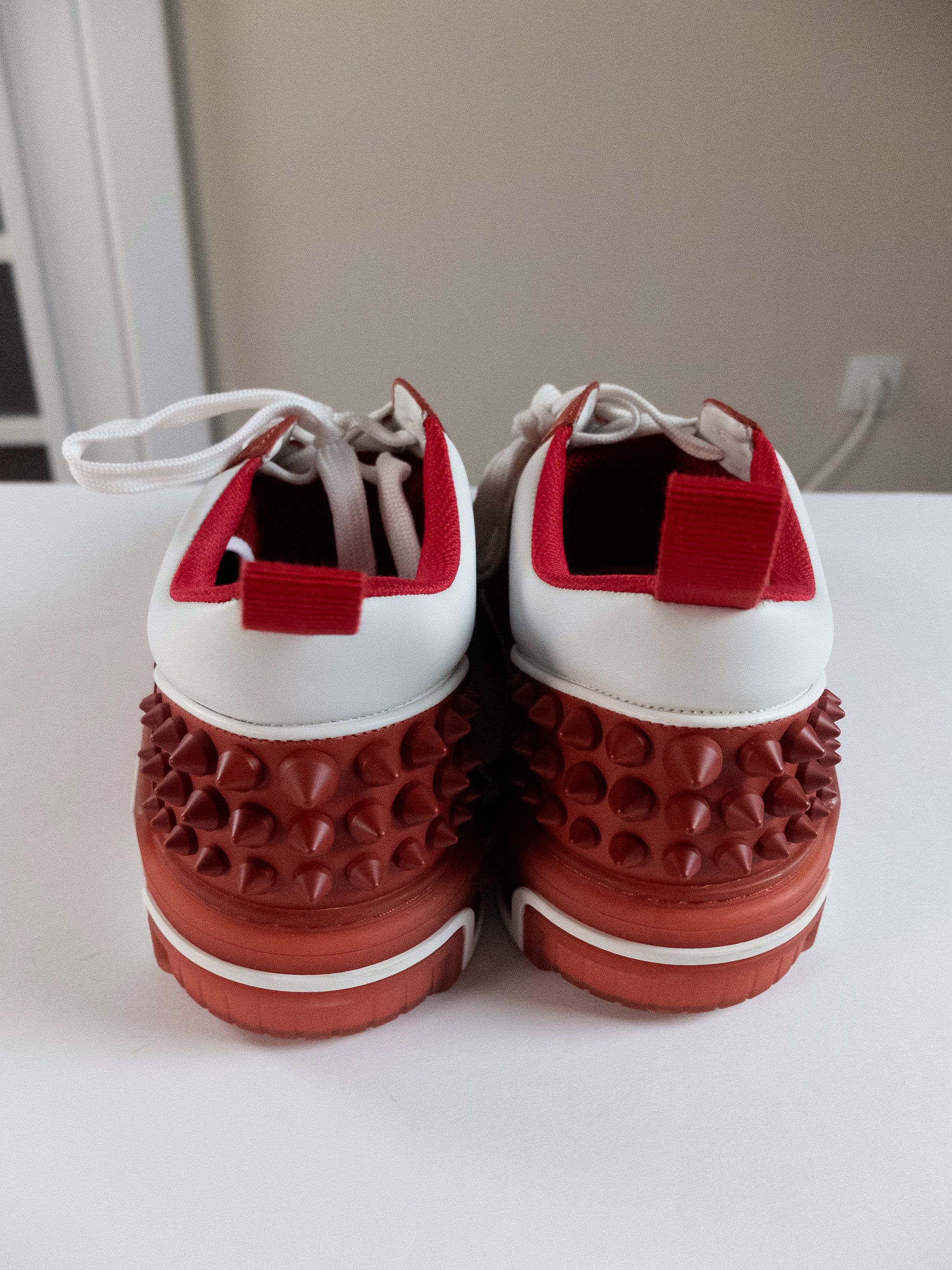 Christian Louboutin CHRISTIAN LOUBOUTIN Astroloubi white red leather sneakers 44 Size US 11 / EU 44 - 6 Thumbnail