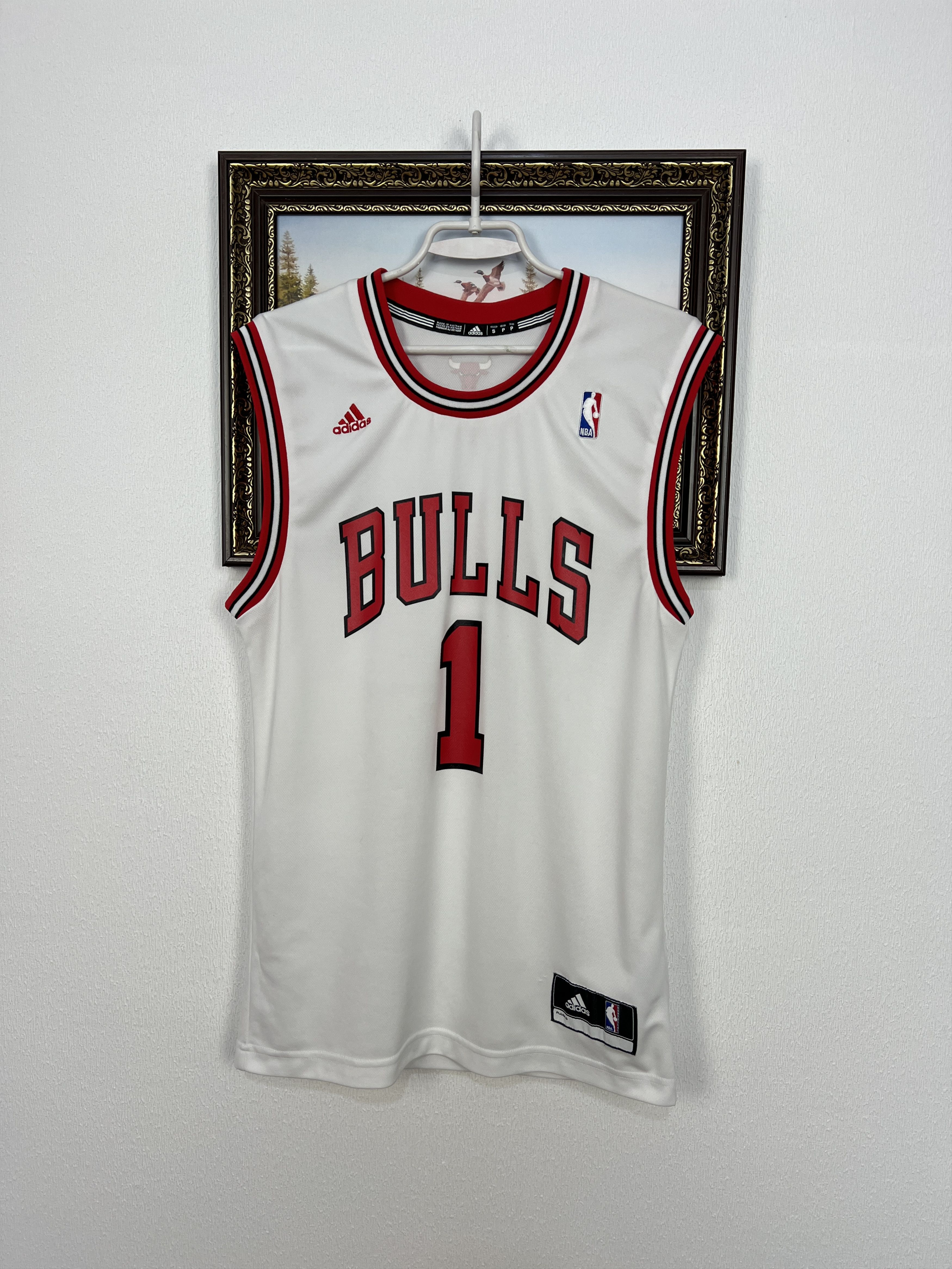 Adidas Vintage Adidas Chicago Bulls NBA #1 Rose White Jersey Mens Size US S / EU 44-46 / 1 - 1 Thumbnail