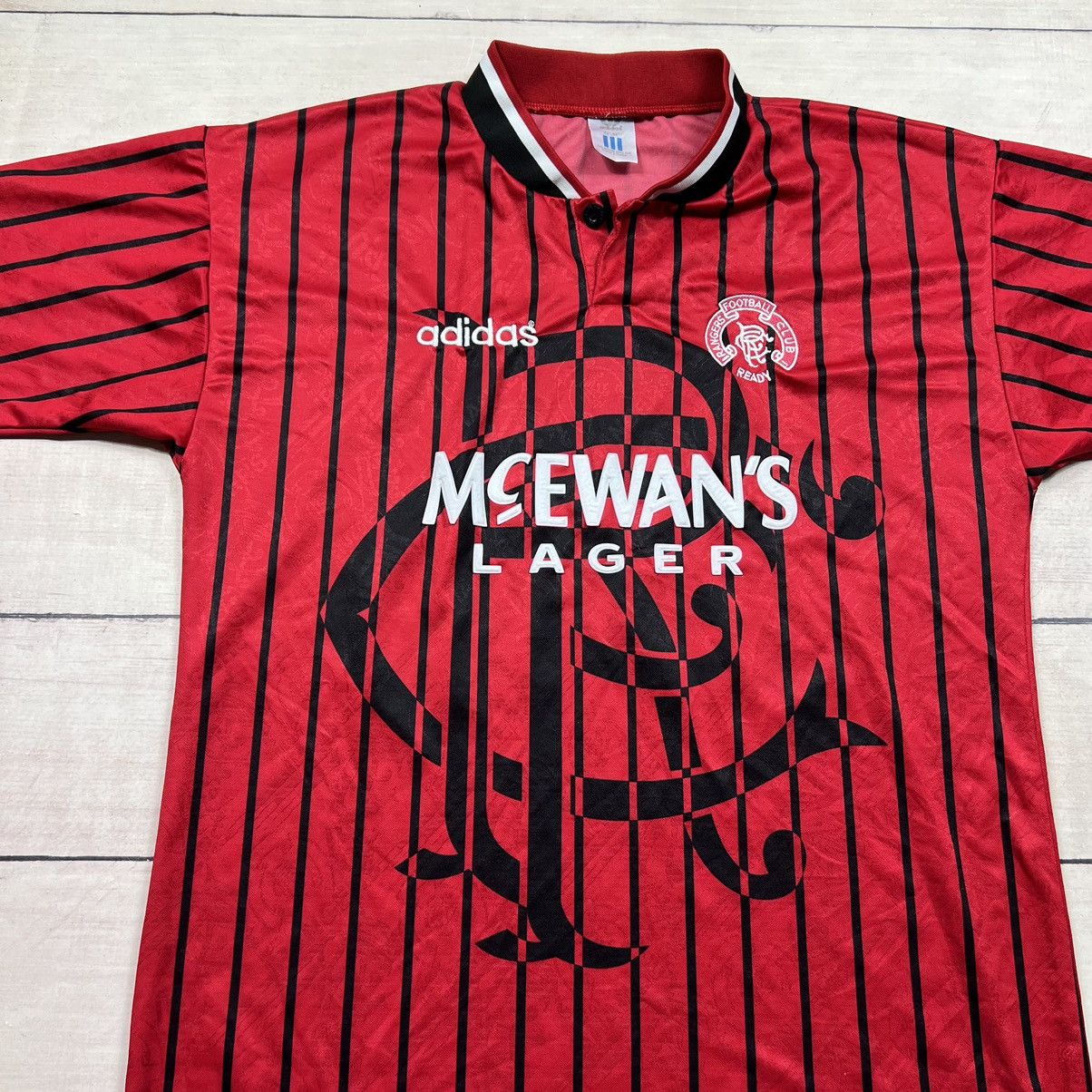 Adidas × Vintage Adidas Vintage Rangers FC Kit Jersey Tee Tshirt Red Striped Size US M / EU 48-50 / 2 - 3 Thumbnail