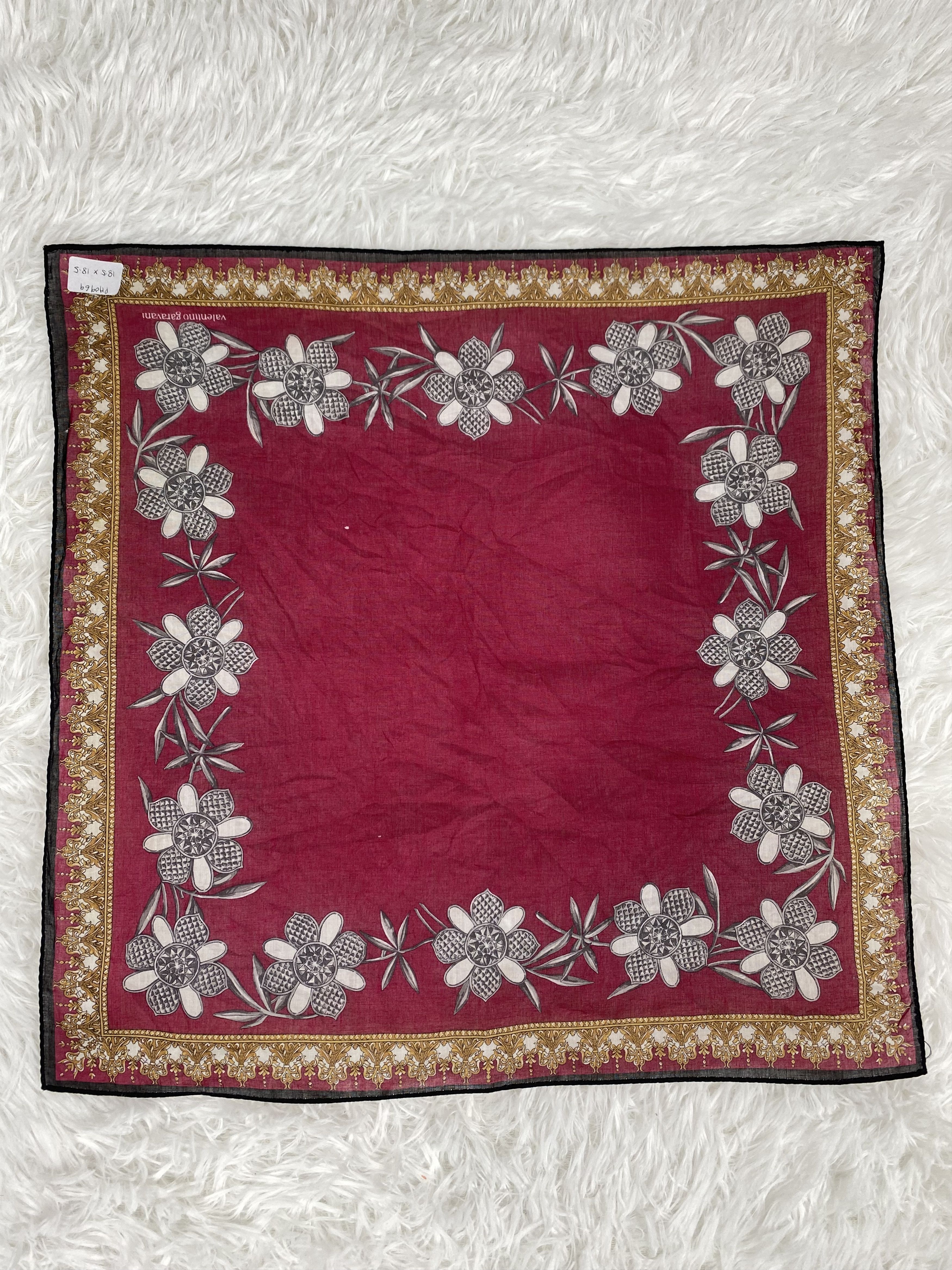 Vintage Vintage Valentino Garavani Handkerchief Neckerchief PH0969 Size ONE SIZE - 3 Thumbnail