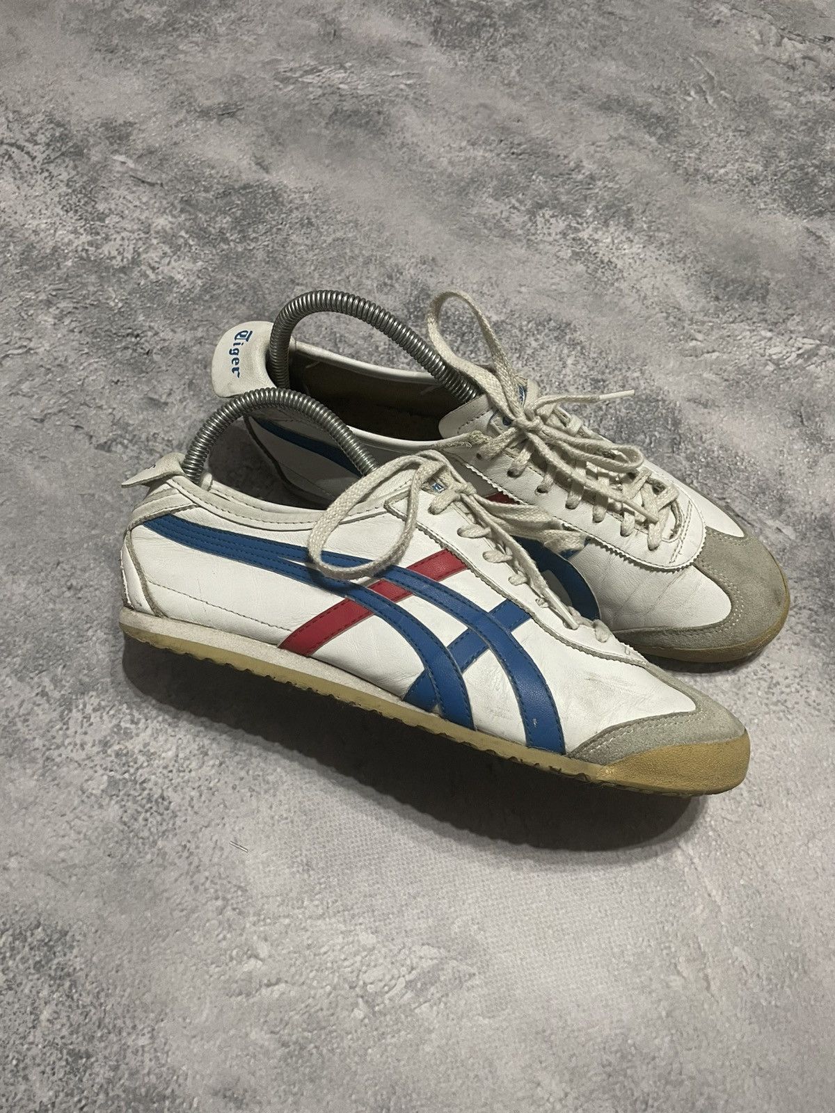 Onitsuka Tiger ONITSUKA TIGER ASICS RARE KILL BILL SNEAKERS Size US 8.5 / EU 41-42 - 1 Thumbnail