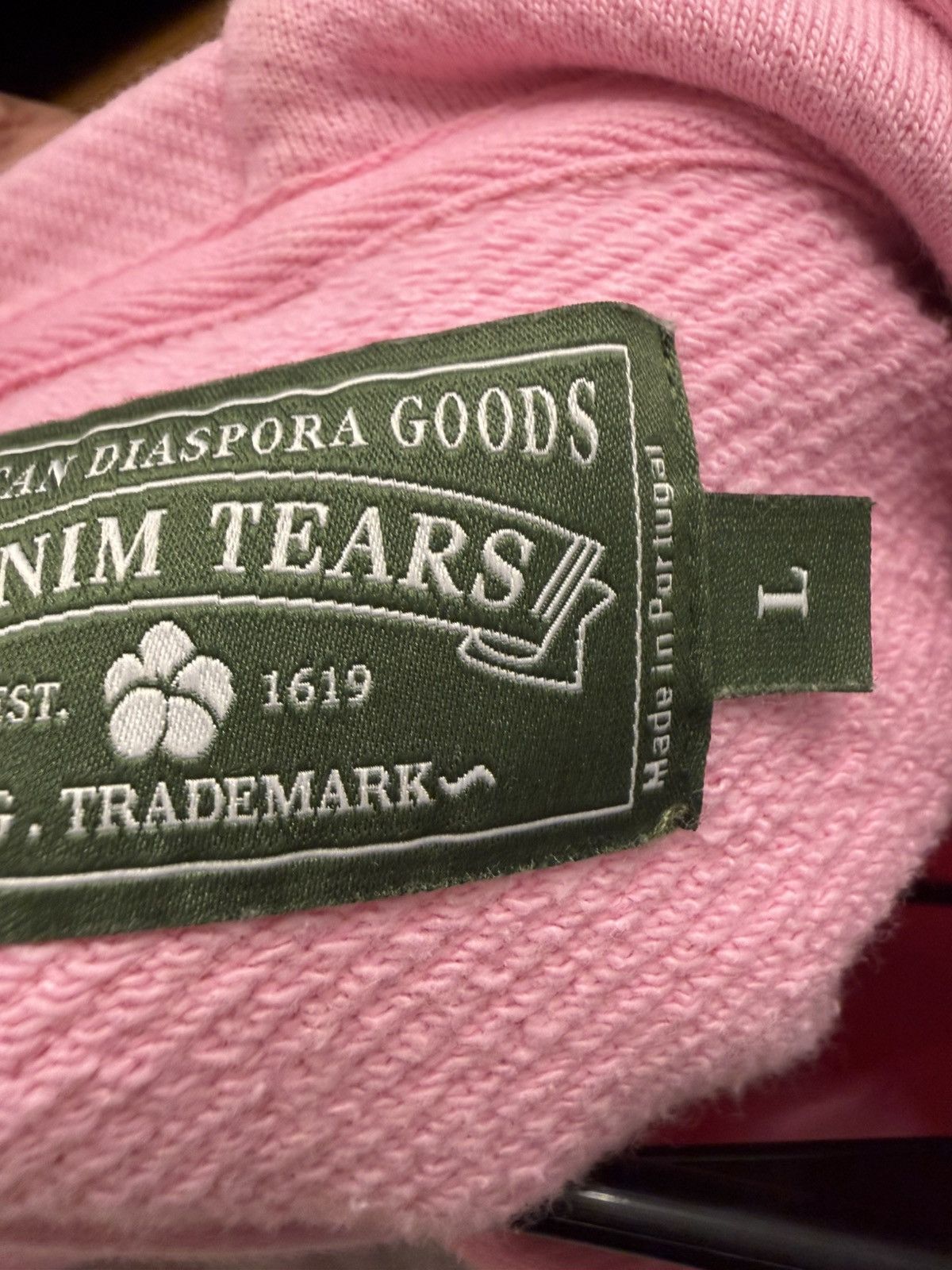 DENIM TEARS Denim Tears Pink Wreath Hoodie Size Large Size US L / EU 52-54 / 3 - 12 Thumbnail
