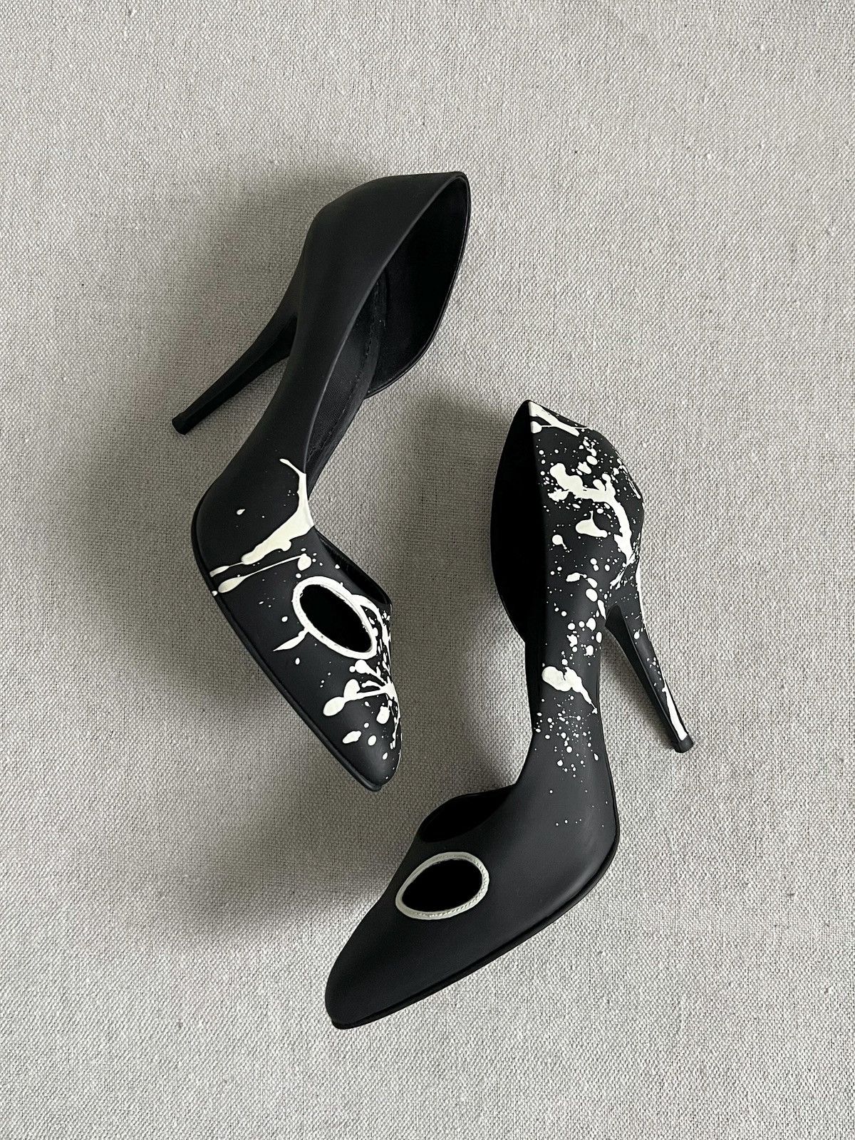 Givenchy Vintage Givenchy Cut-Out Painted Stilettos Size US 9 / IT 39 - 1 Thumbnail