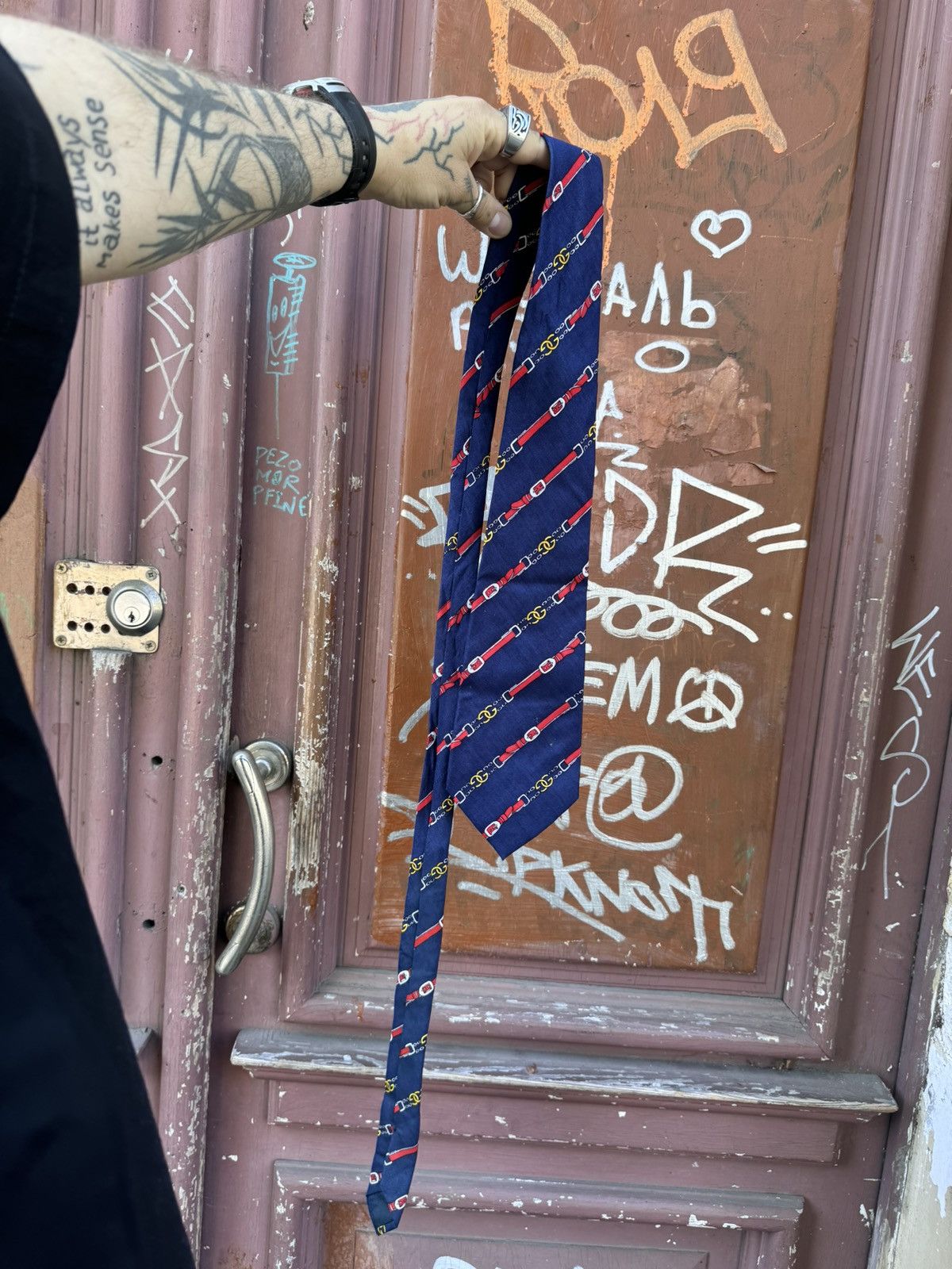 Gucci Gucci vintage tie Size ONE SIZE - 8 Thumbnail