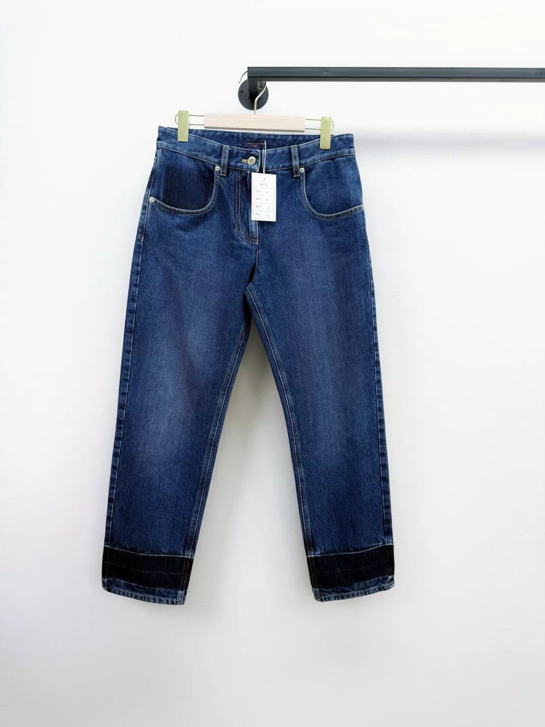 Louis Vuitton Louis Vuitton Women's Jeans Size 38 Size 38" / US 16 / IT 52 - 1 Thumbnail