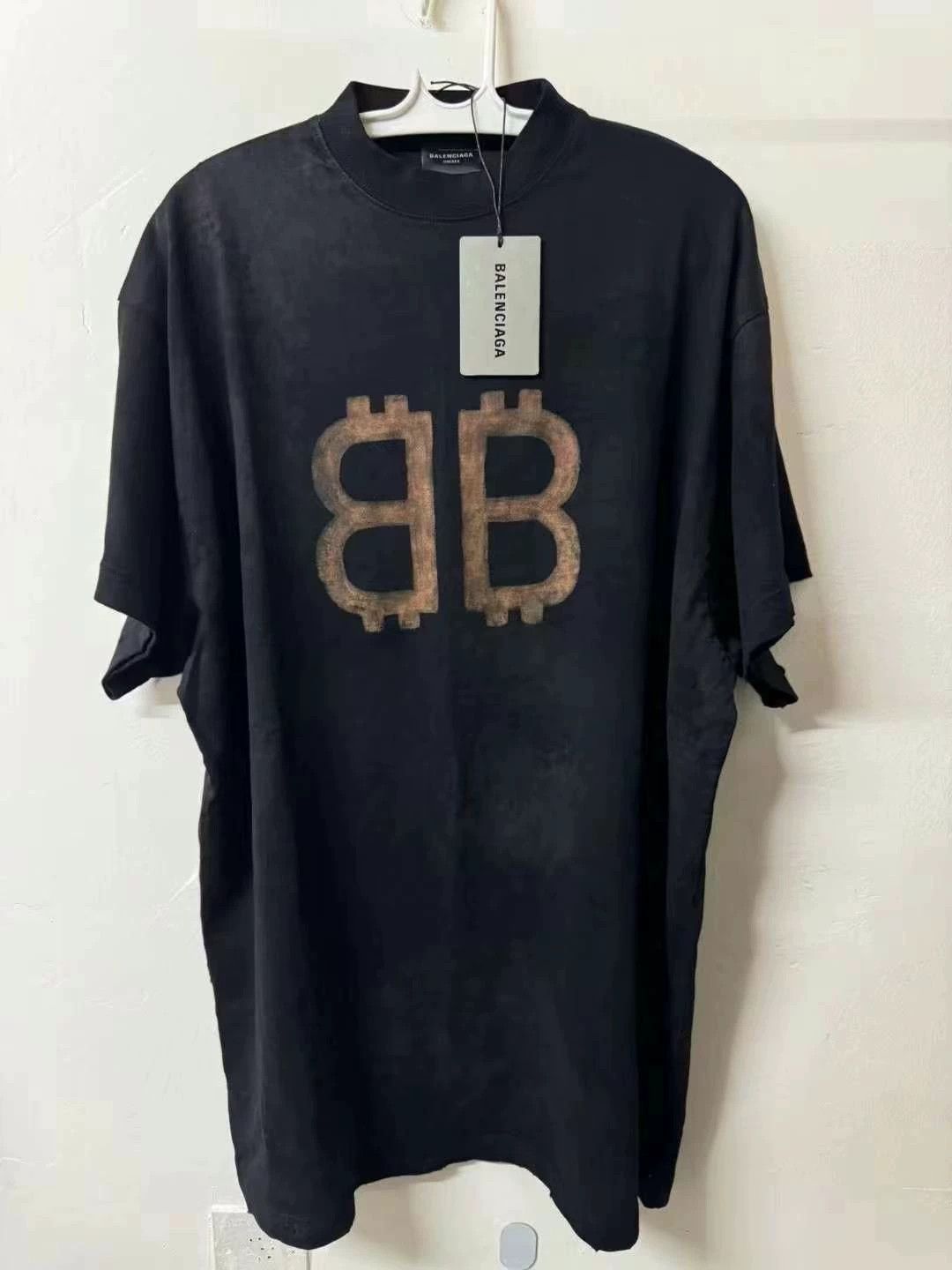 Balenciaga Balenciaga Bitcoin Short Sleeves Size US S / EU 44-46 / 1 - 1 Thumbnail