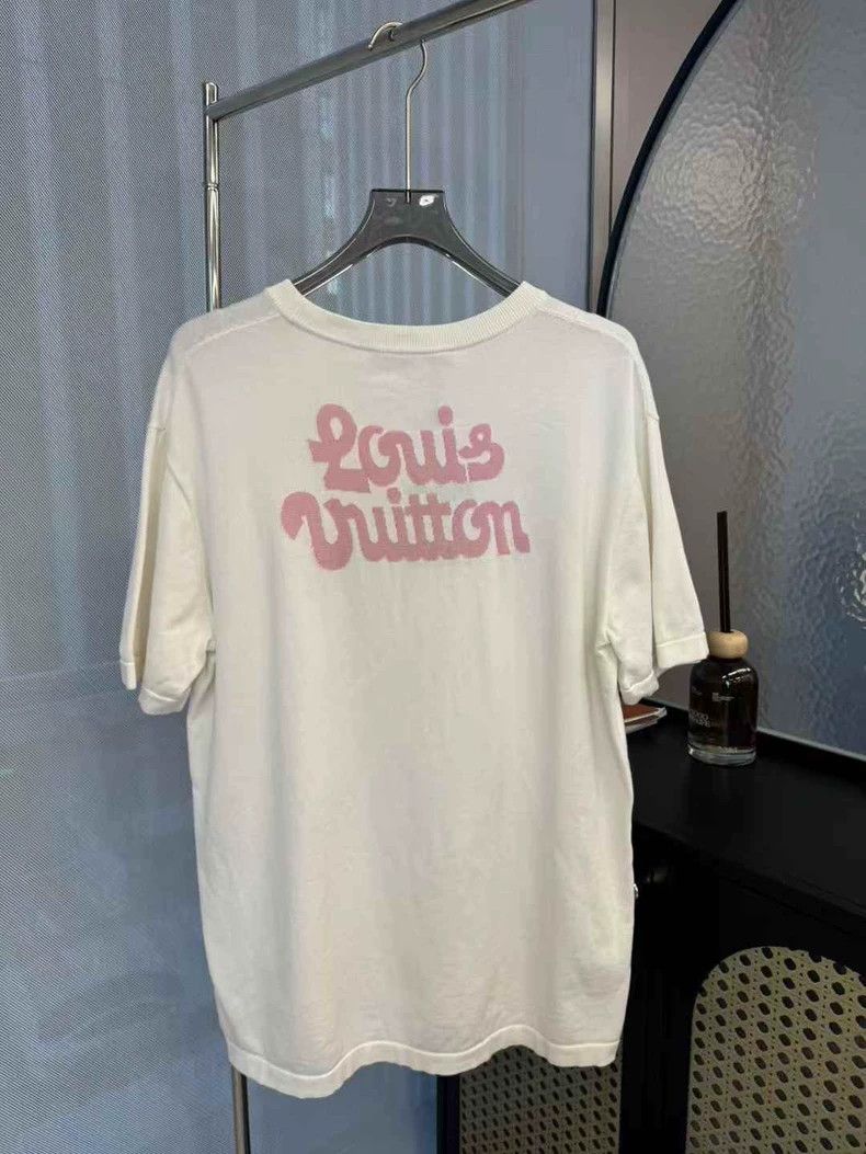 Louis Vuitton Louis Vuitton Co-branded white flowered knit short sleeves Size US XL / EU 56 / 4 - 2 Thumbnail