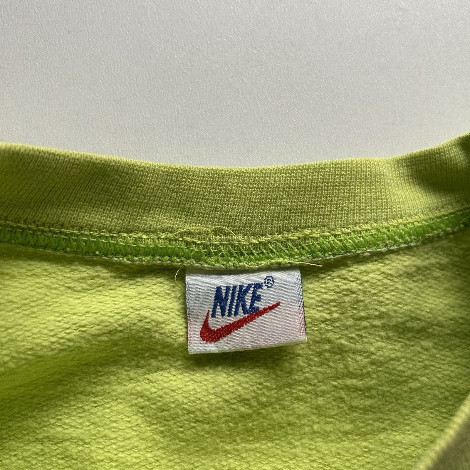 Nike × Vintage Vintage Nike Crewneck Large 90s Duke Athletic Dept NCAA Rare Size US L / EU 52-54 / 3 - 3 Thumbnail