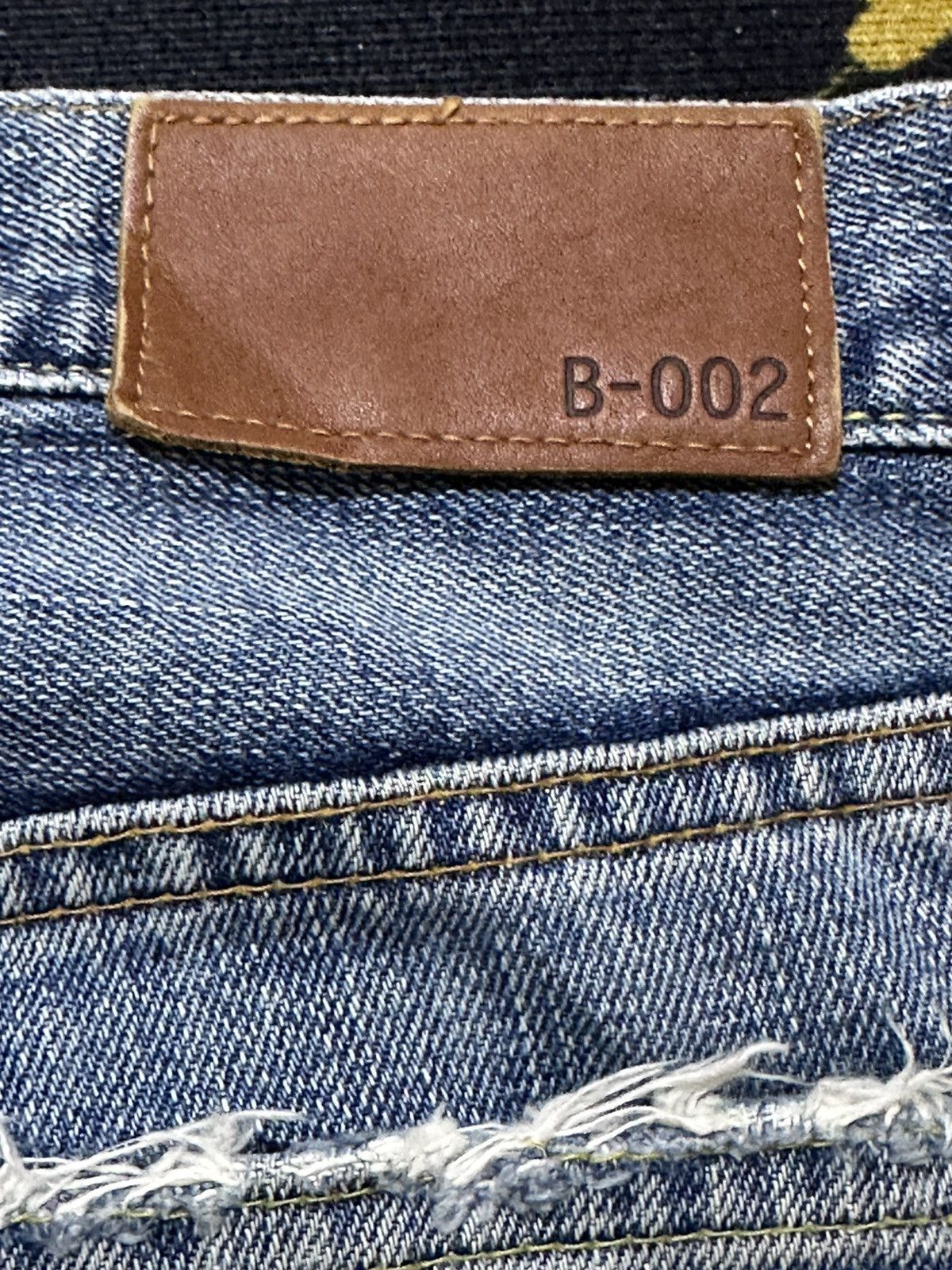 Uniqlo Vintage Uniqlo B-002 Flare Bootcut Faded Denim Size US 30 / EU 46 - 6 Thumbnail