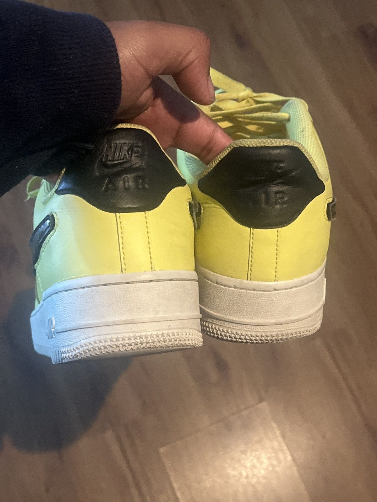 Nike Yellow Air Force 1 Size US 9.5 / EU 42-43 - 4 Thumbnail