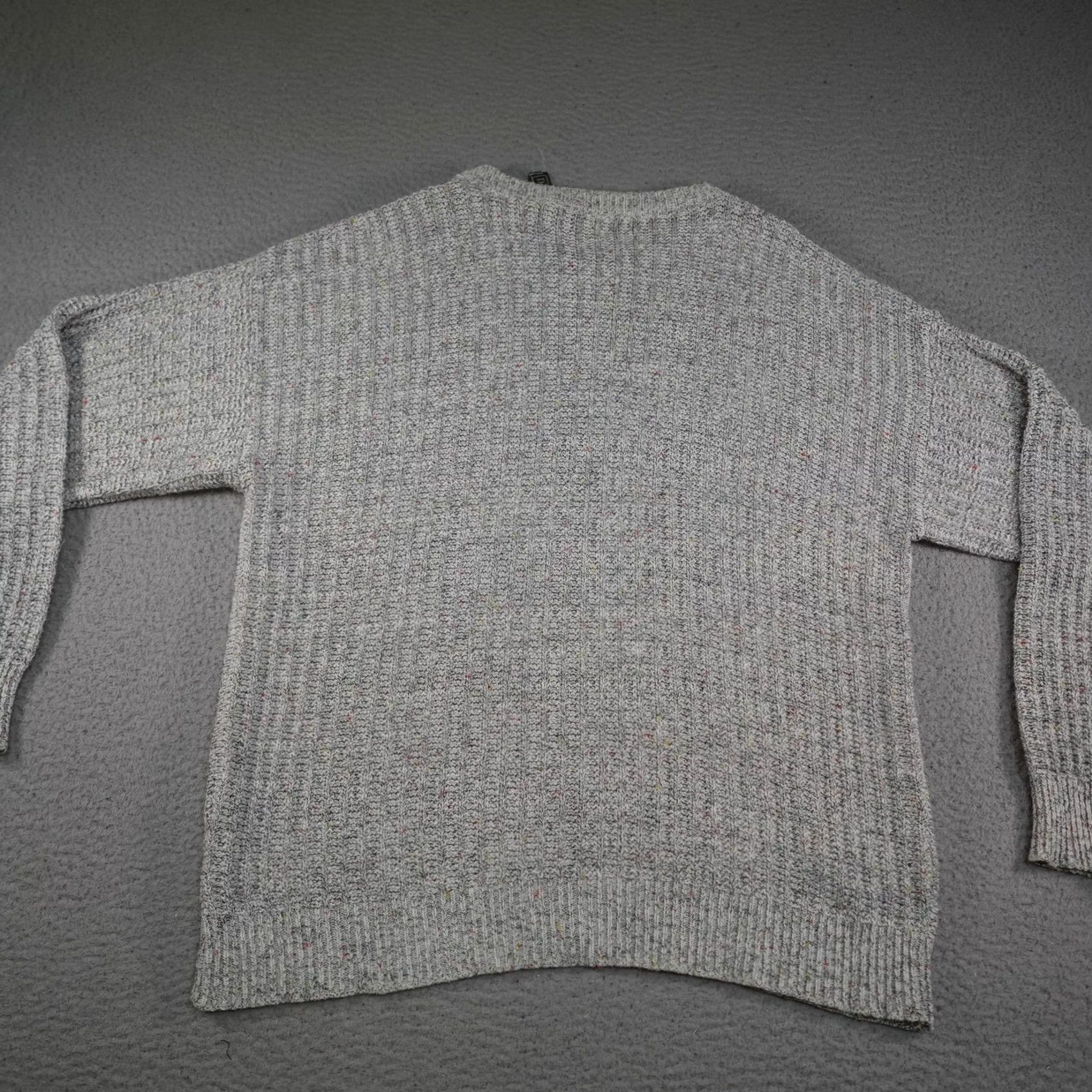 Vintage VINTAGE Dominic & Maria Sweater Mens L Gray Knit Crew Neck Pullover Chunky Knit Heavyweight Winter Casual Boys Mens Size US L / EU 52-54 / 3 - 2 Thumbnail