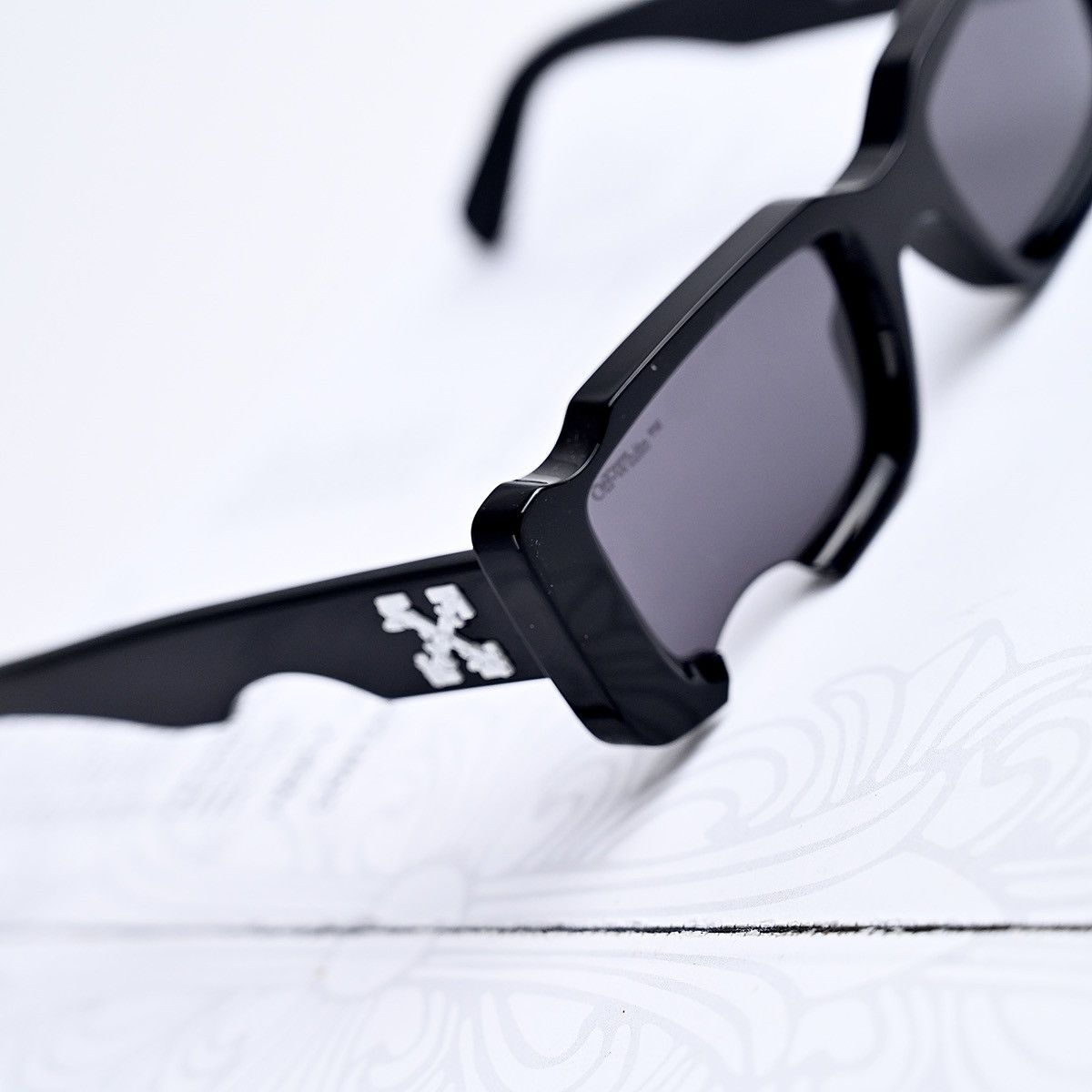 Off-White OFF WHITE CADY CUT SUNGLASSES Size ONE SIZE - 10 Thumbnail