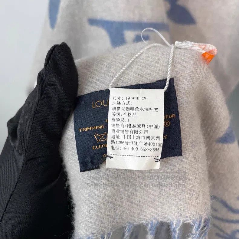Louis Vuitton Louis Vuitton Cashmere scarf Size ONE SIZE - 9 Thumbnail