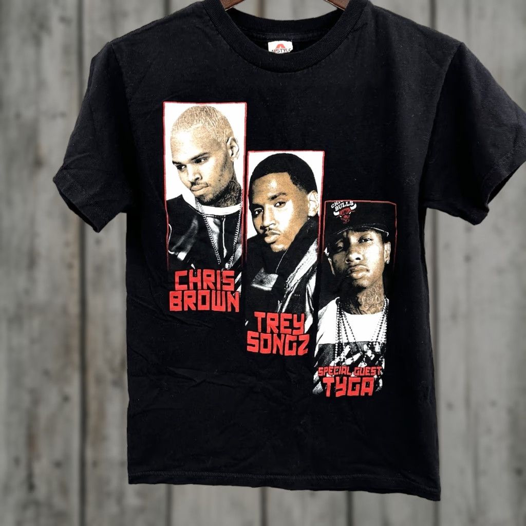 Vintage Between The Sheets Tour Shirt Mens Small Black Chris Brown Trey Songz Tyga Concert Merchandise Shirt Mens Size US S / EU 44-46 / 1 - 1 Thumbnail