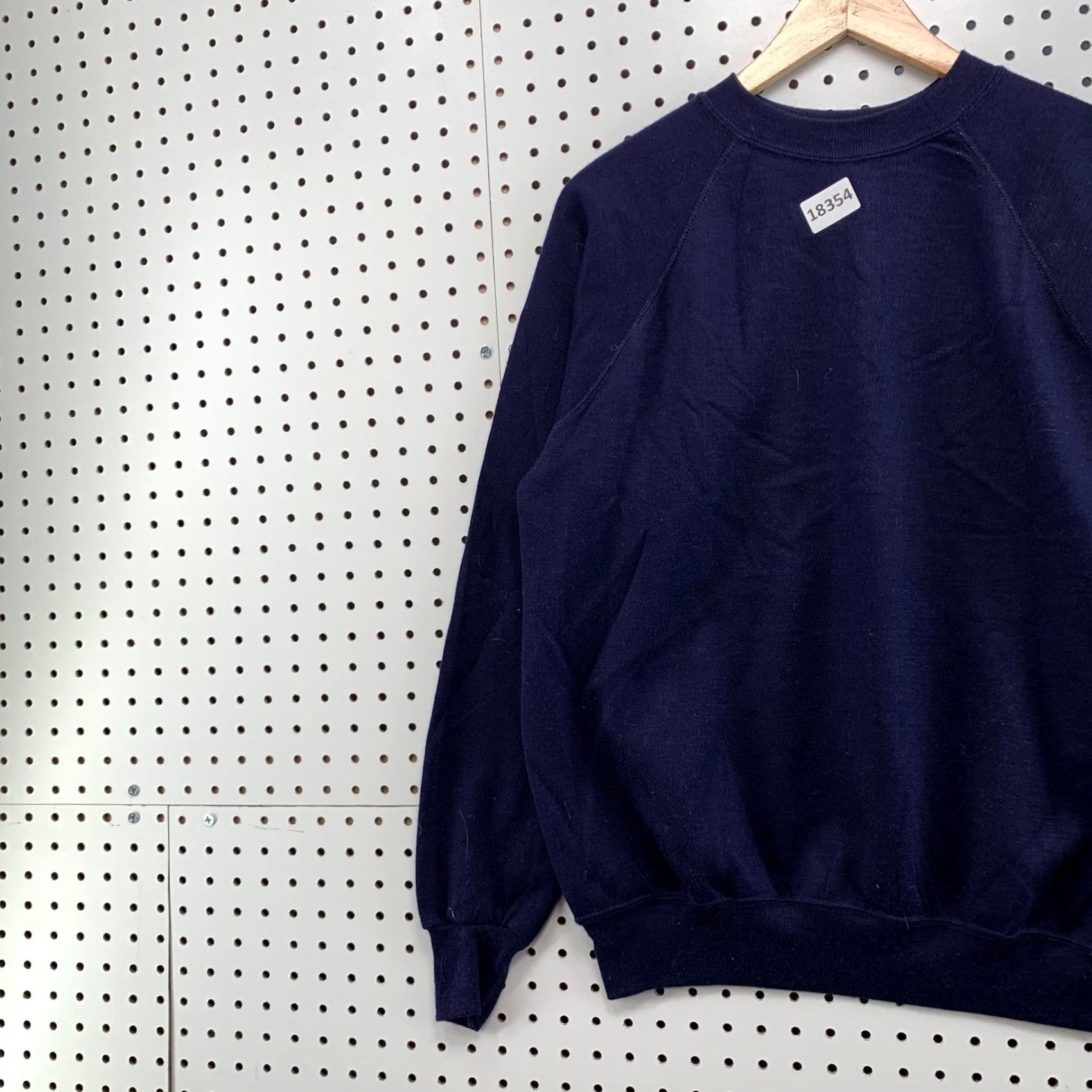 Vintage VINTAGE Sports Action Sweatshirt Adult L Navy Blue Crew Neck 60s 70s Mens Size US L / EU 52-54 / 3 - 4 Thumbnail