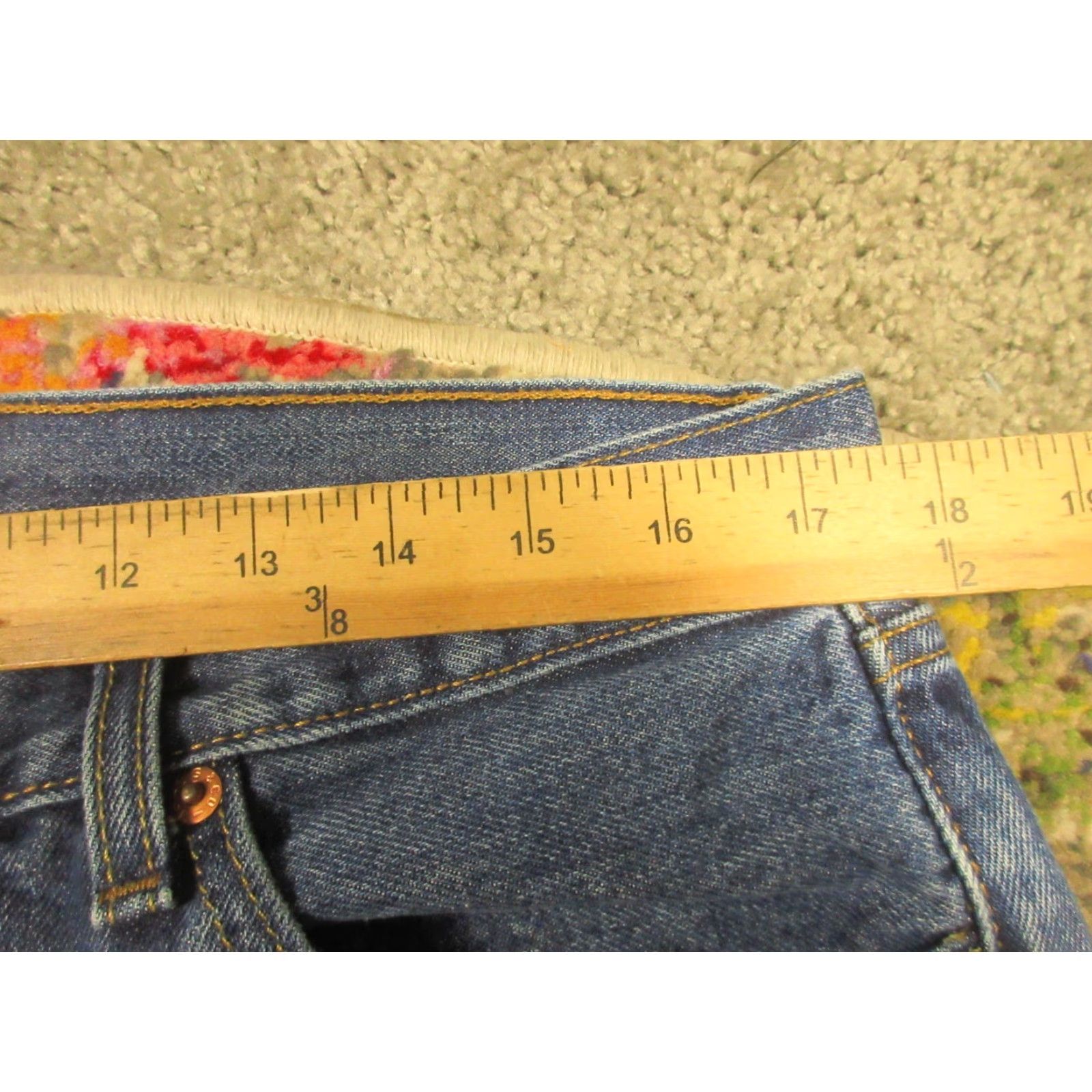 Levi's VINTAGE LEVI'S 501 Jeans 35x30 Mens Blue Denim Button Fly Straight Classic Fit 5-Pocket Mid Rise US 501 Series Size US 35 - 5 Thumbnail