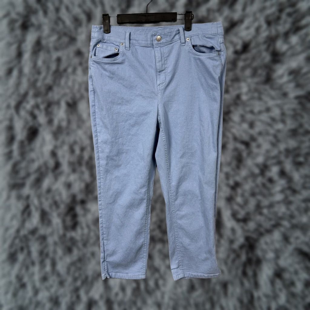 Denim & Co. Denim & Co Capri Jeans Womens 12P 33x22.5 Light Blue Stretch Denim Five-Pocket Capri Jeans Petite Summer Nautical Womens Size 34" / US 12 / IT 48 - 1 Thumbnail